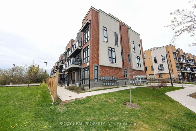 9 Phelps Lane #18, Richmond Hill 3