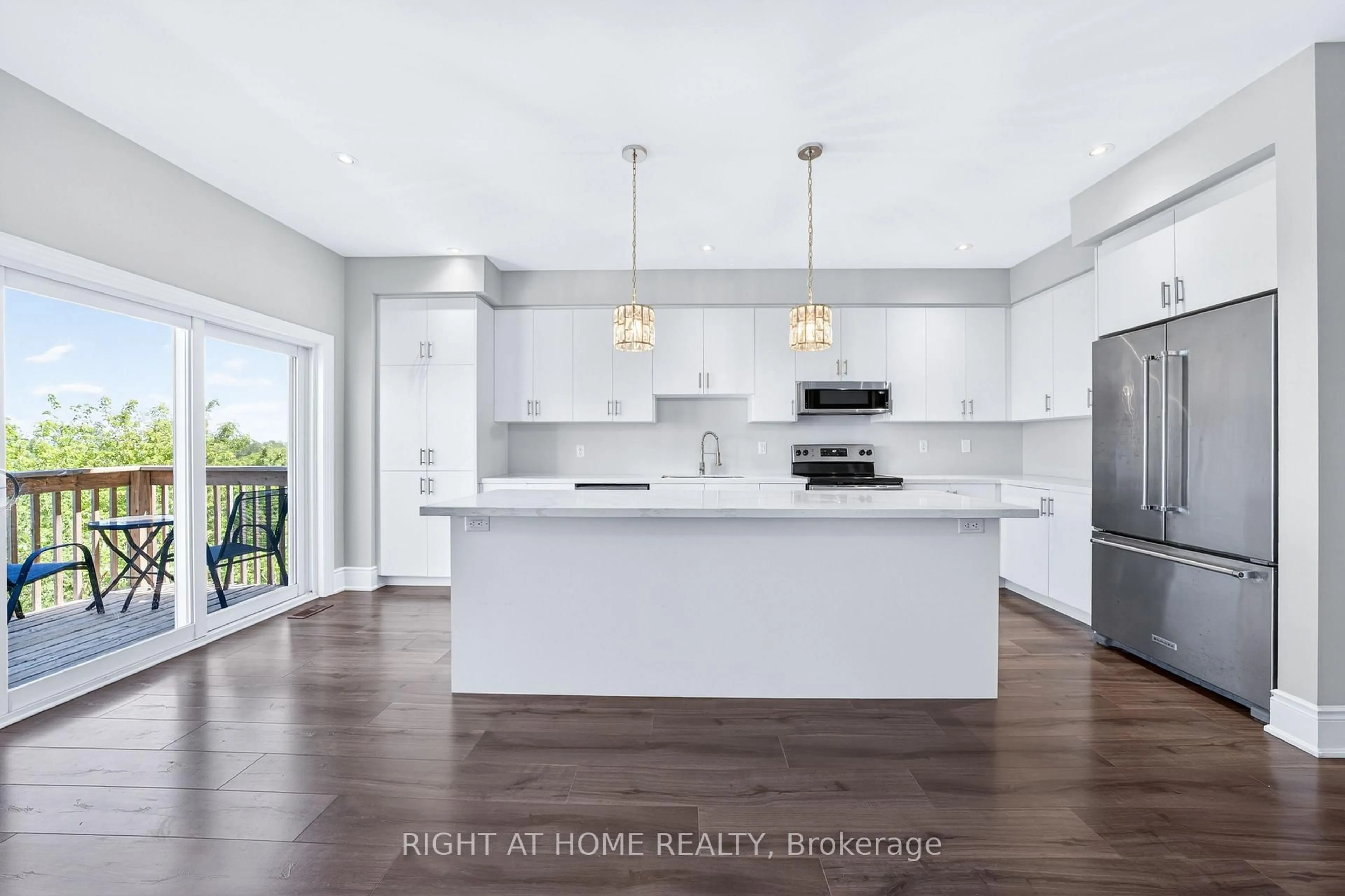 Open concept kitchen, unknown for 1160 Peelar Cres, Innisfil Ontario L0L 1W0