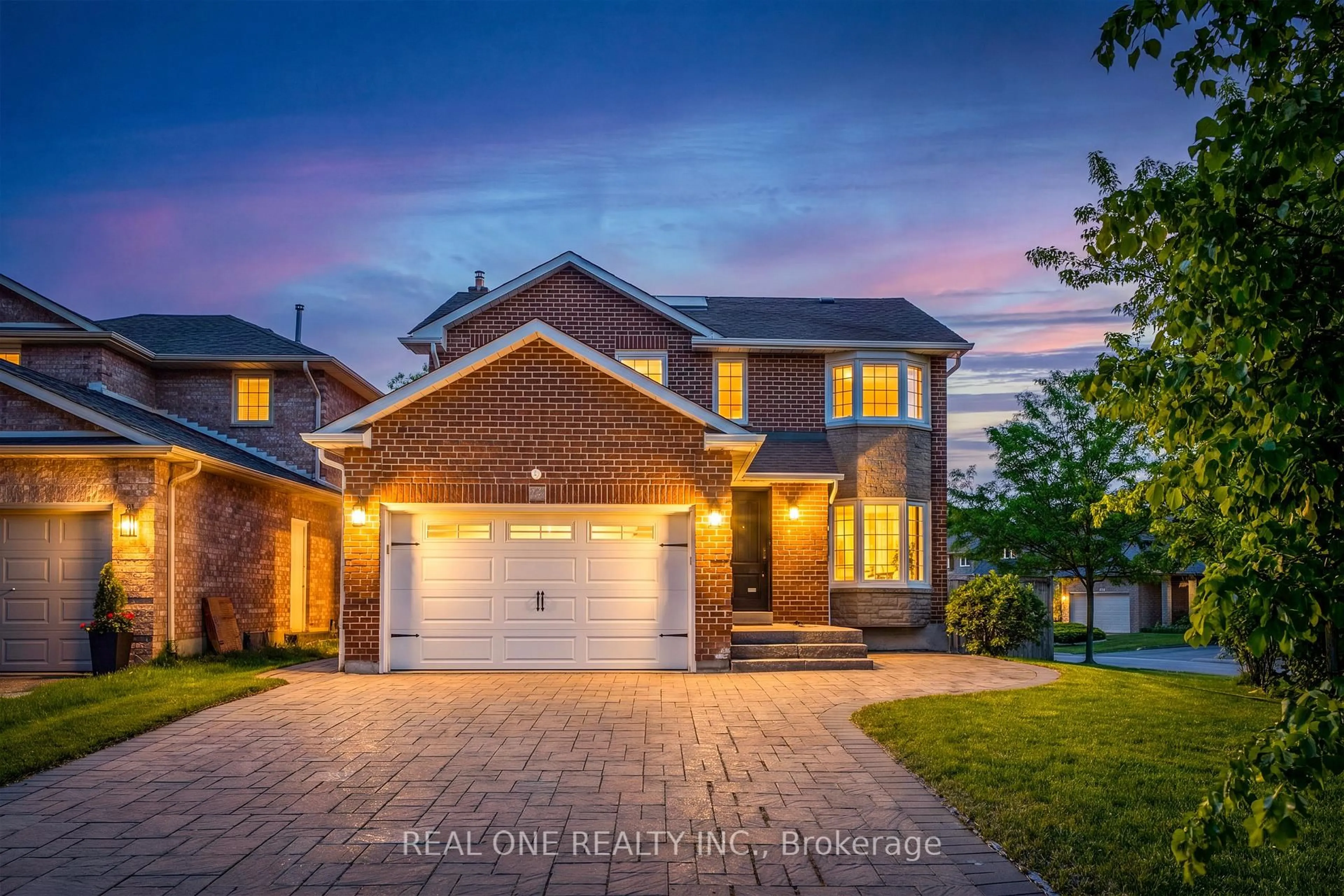 Home with brick exterior material, street for 67 Eleanor Circ, Richmond Hill Ontario L4C 6K6