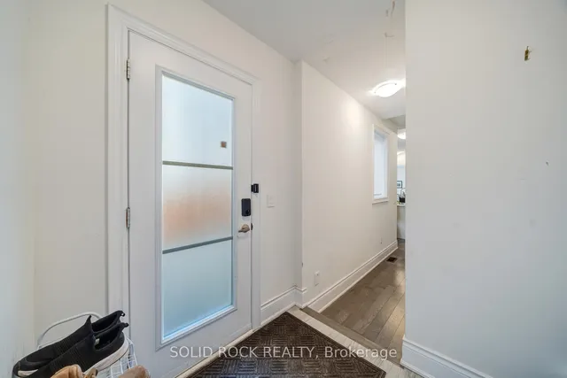 9376 Bayview Ave, Richmond Hill 3