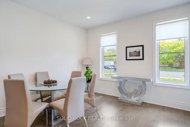 9376 Bayview Ave, Richmond Hill 4