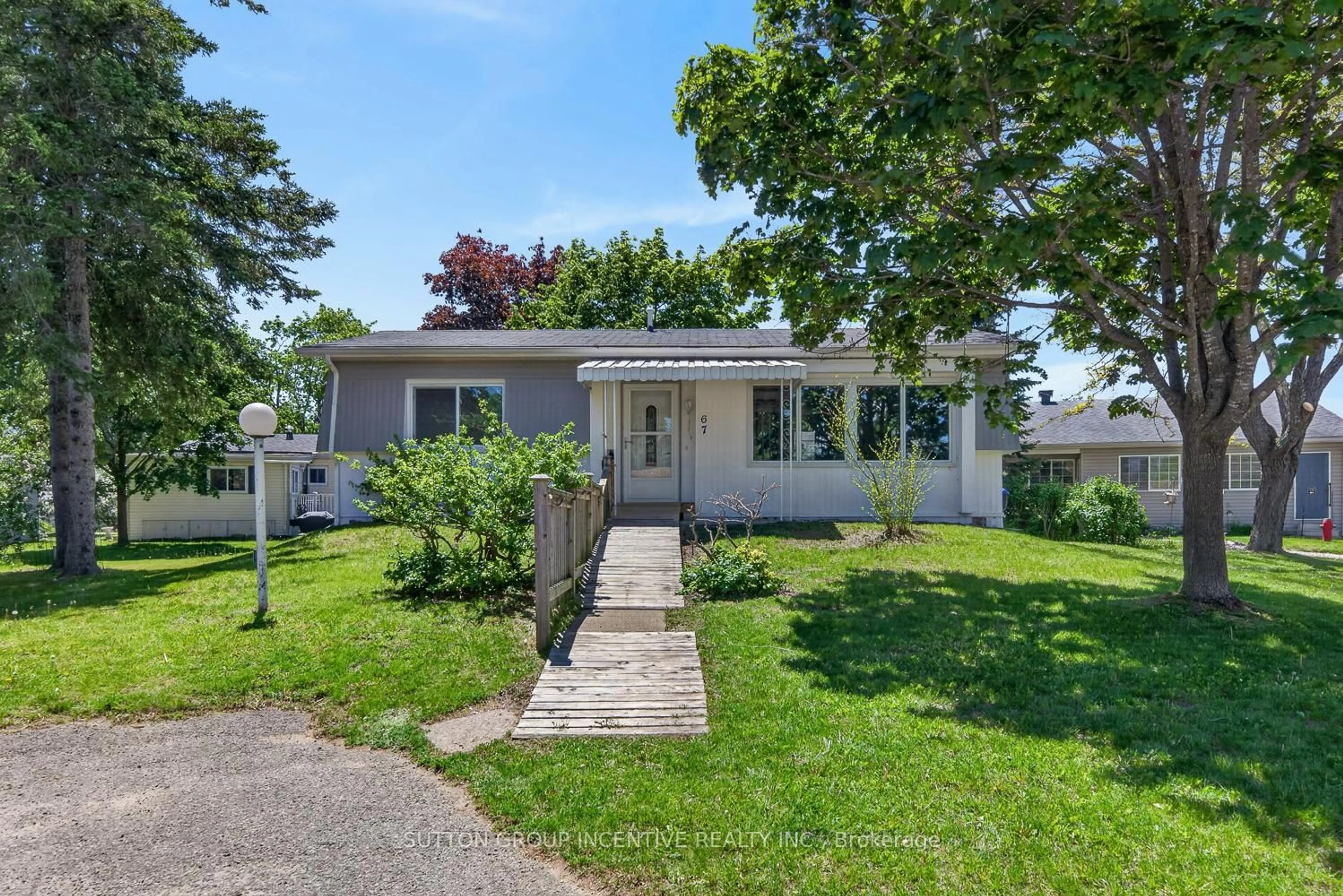 Unknown for 67 Main St, Innisfil Ontario L9S 1N2