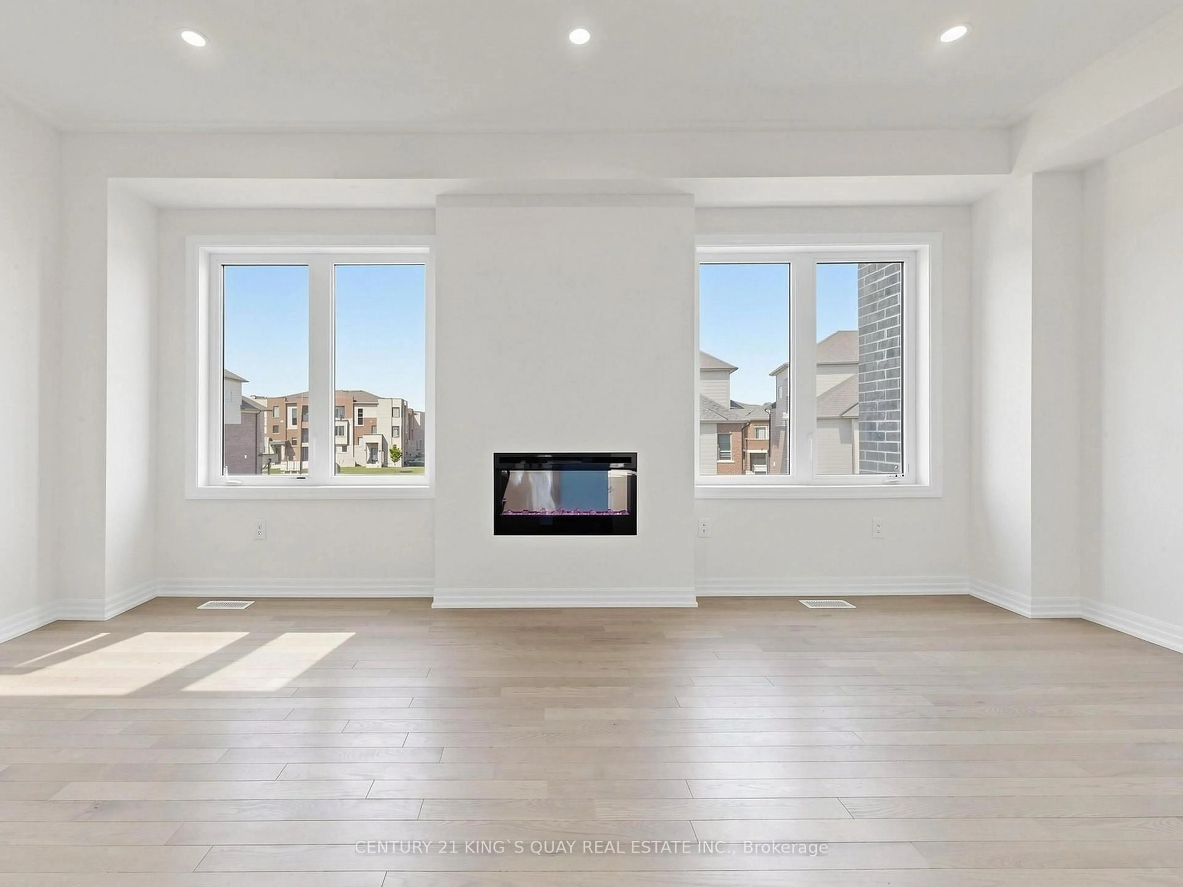 A pic of a room for 124 Solstice Circ, Newmarket Ontario L3X 0L7