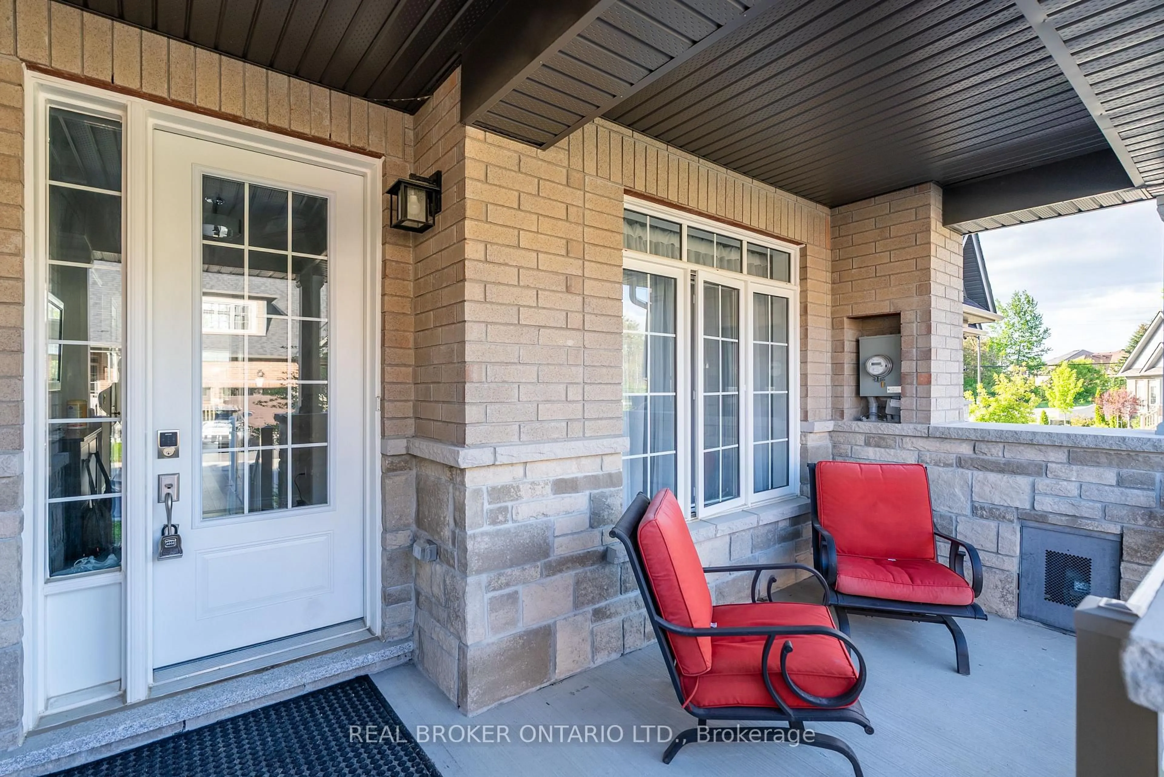 Unknown for 6 Howard Williams Crt, Uxbridge Ontario L9P 0R2