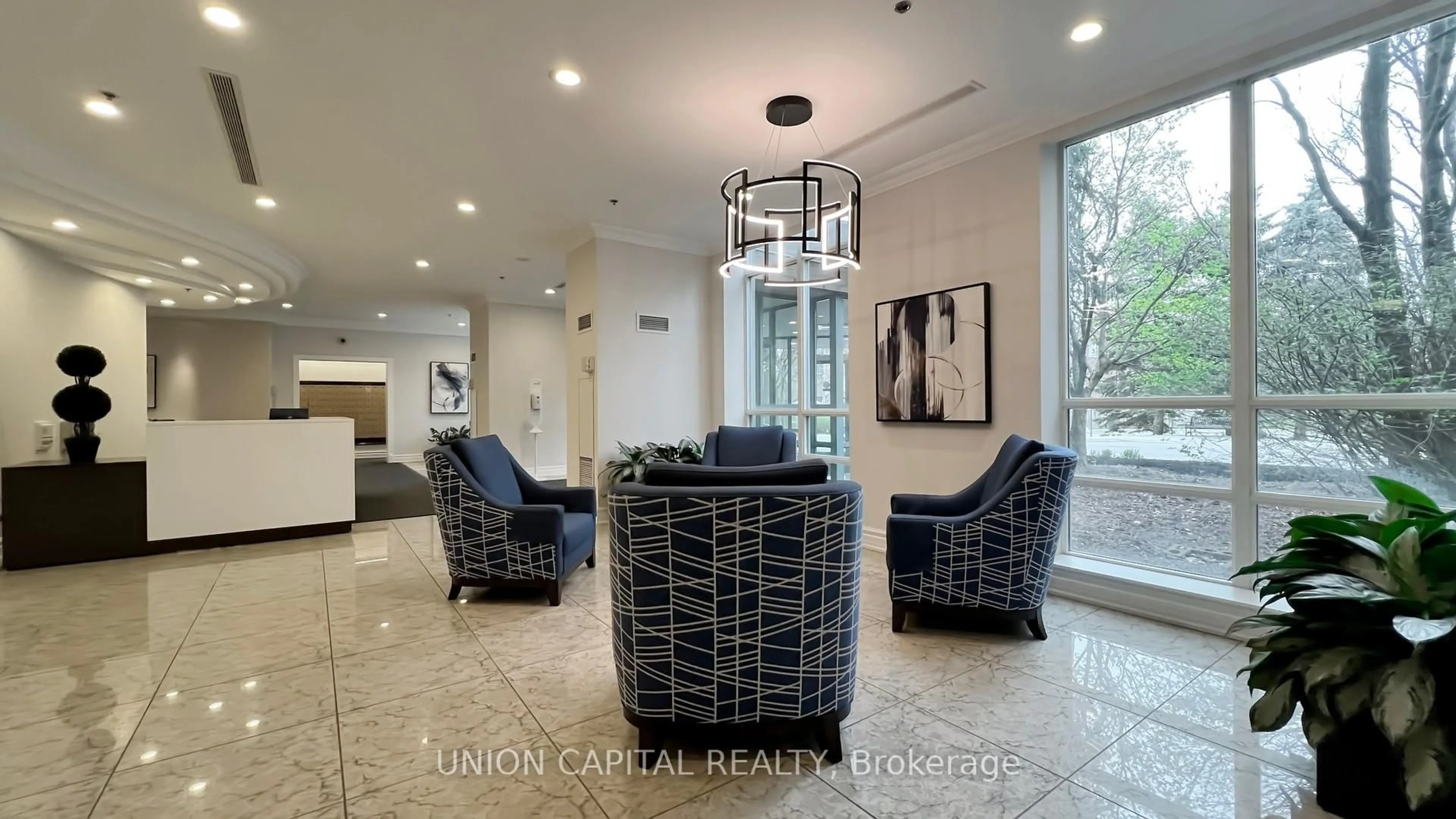 Lobby for 3 Ellesmere St #217, Richmond Hill Ontario L4B 4N2
