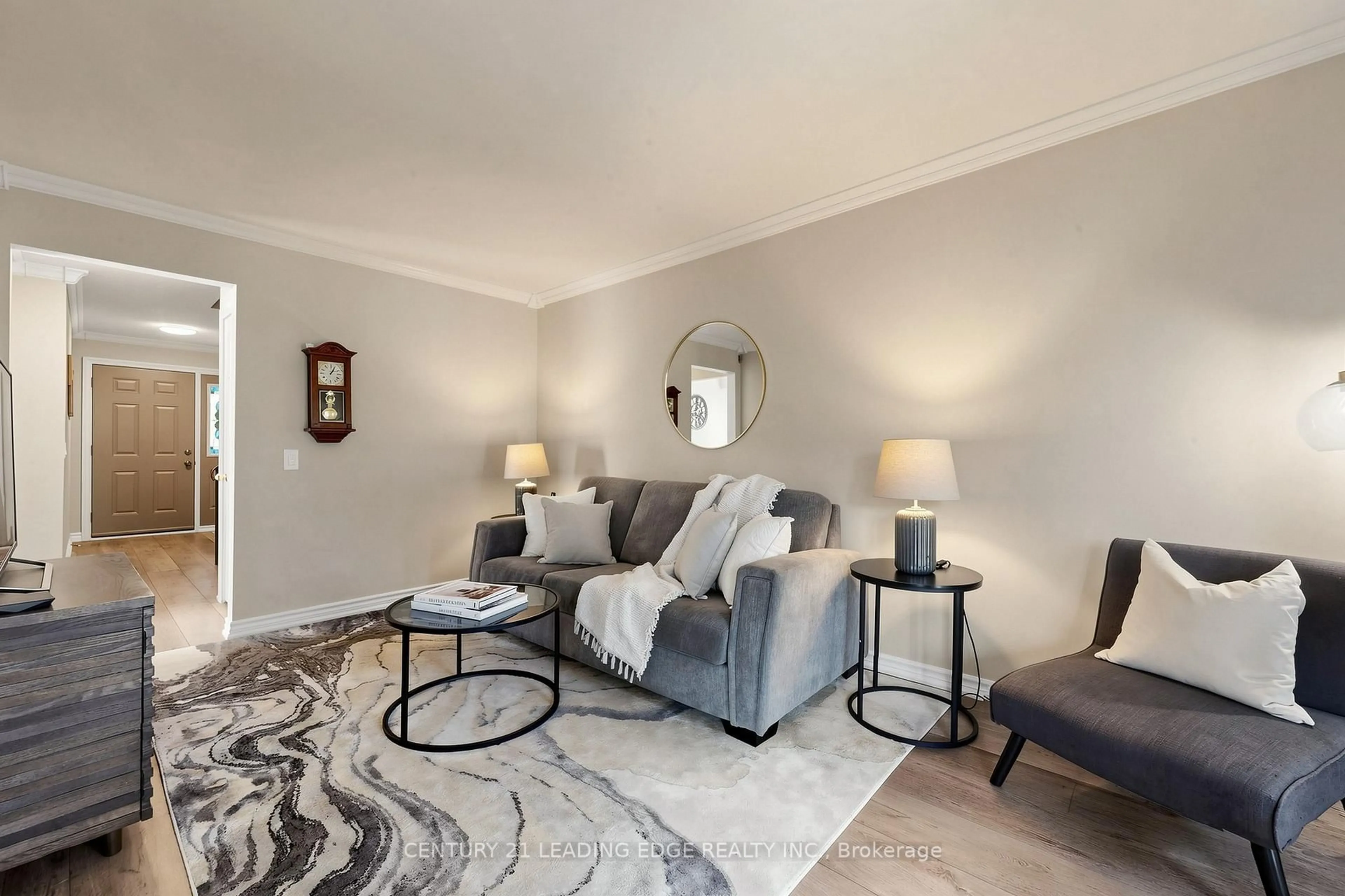 Living room with furniture, unknown for 76 Markville Rd, Markham Ontario L3R 4V6