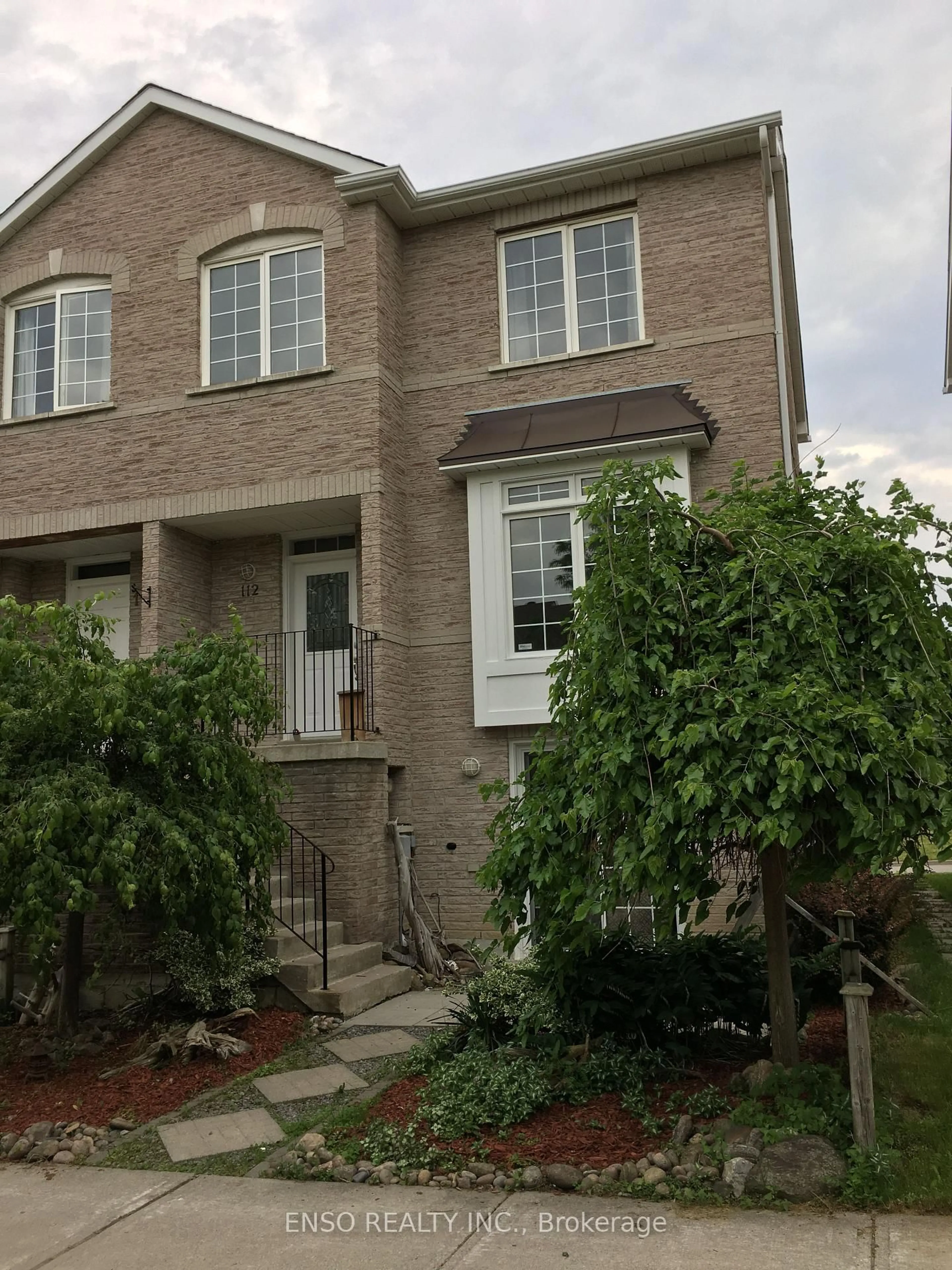 Home with brick exterior material, street for 112 Sunway Sq, Markham Ontario L3P 7X6