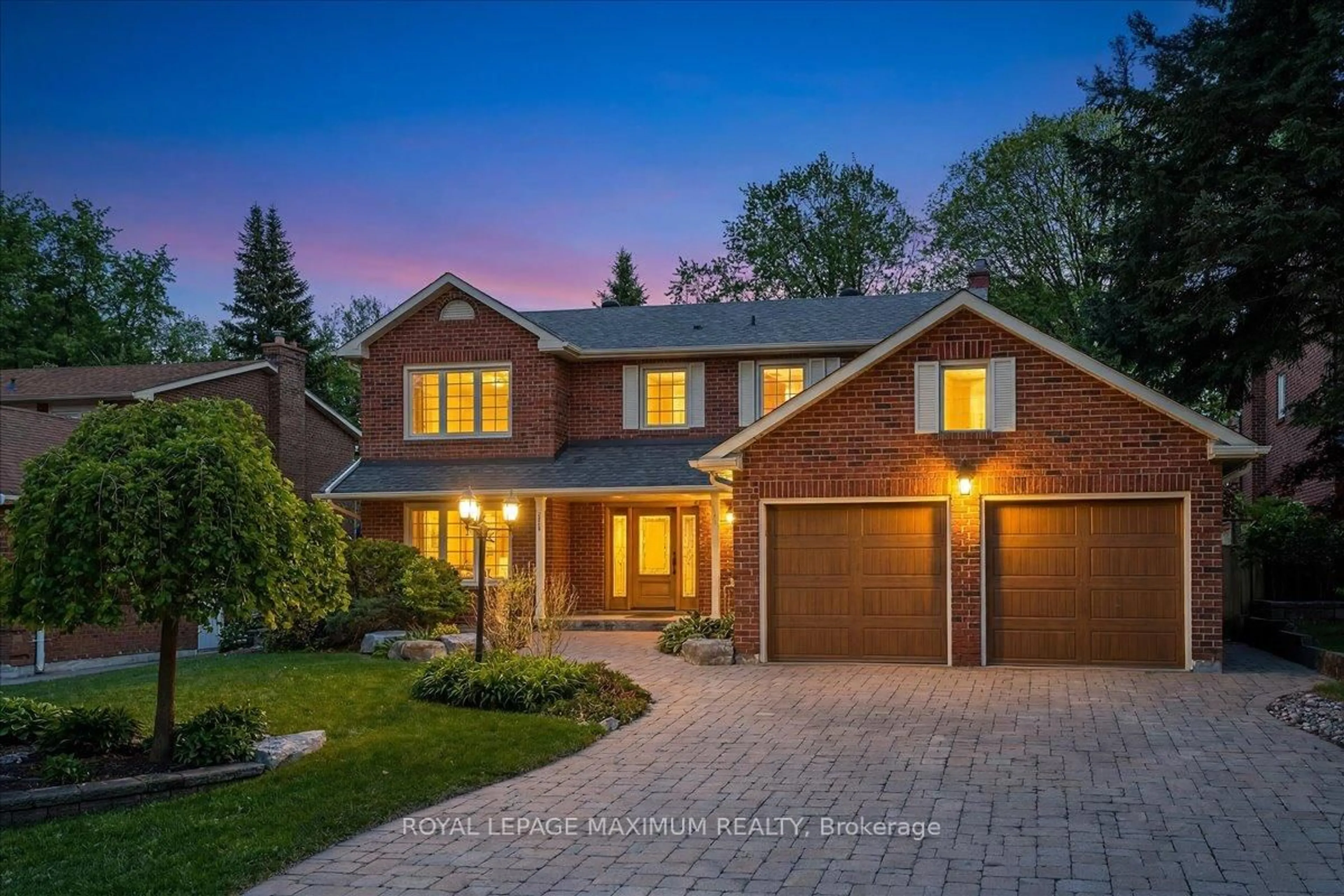 Home with brick exterior material, street for 62 Montgomery Crt, Markham Ontario L3R 0C1