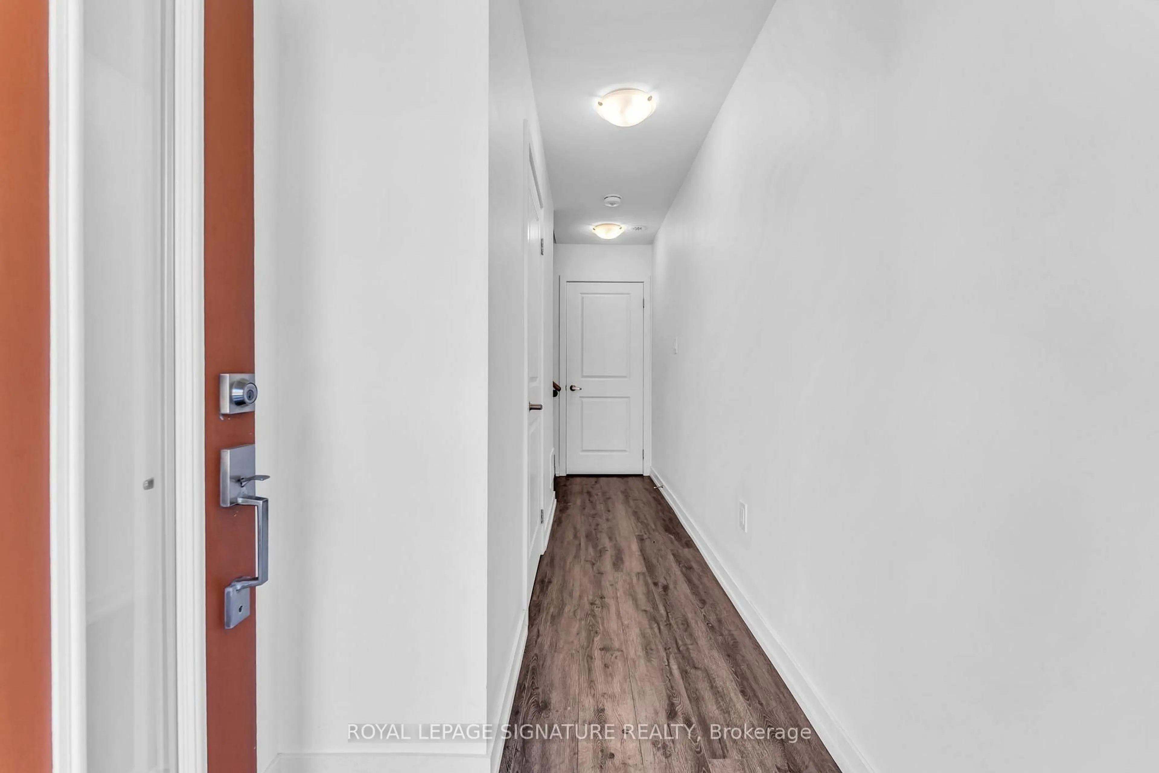 Indoor entryway for 13 Bluenose St, Vaughan Ontario L4L 0L7