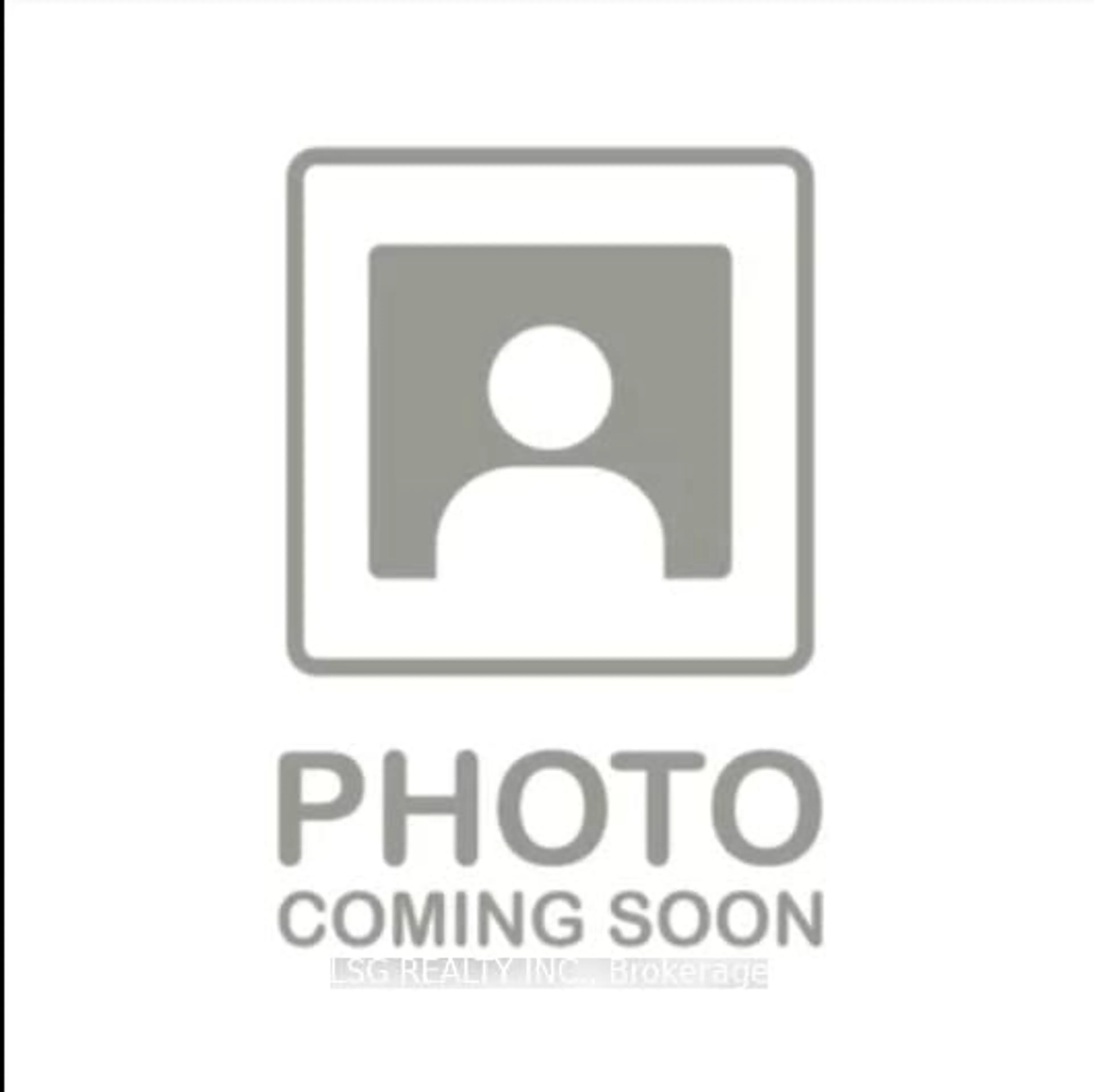Blurry image for 5 Williamson Terr, Aurora Ontario L4G 4X5