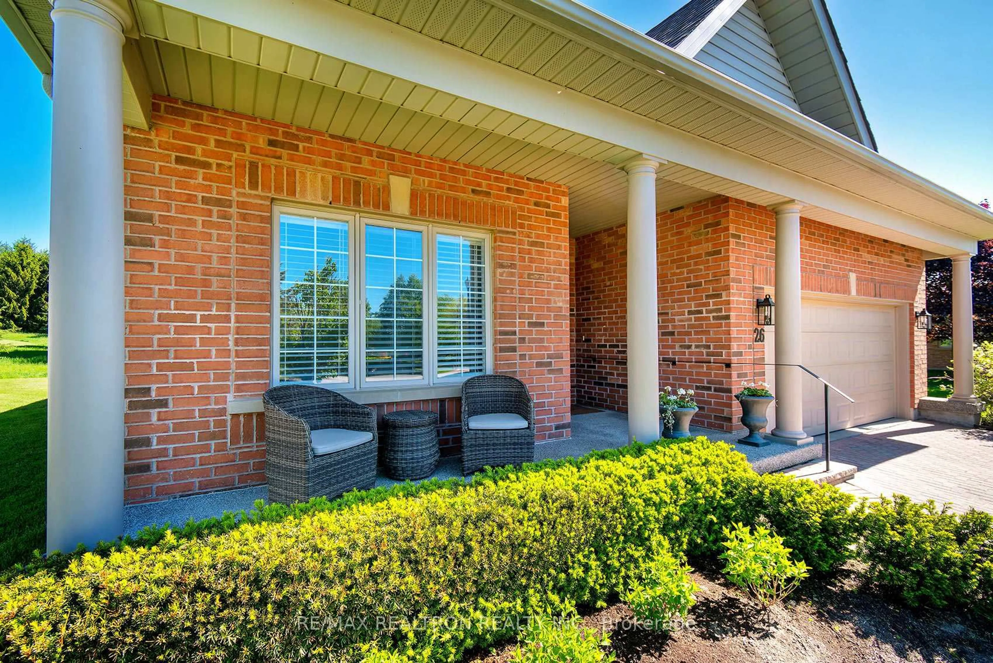 Home with brick exterior material, street for 26 Hagen Hollow, Whitchurch-Stouffville Ontario L4A 1N3