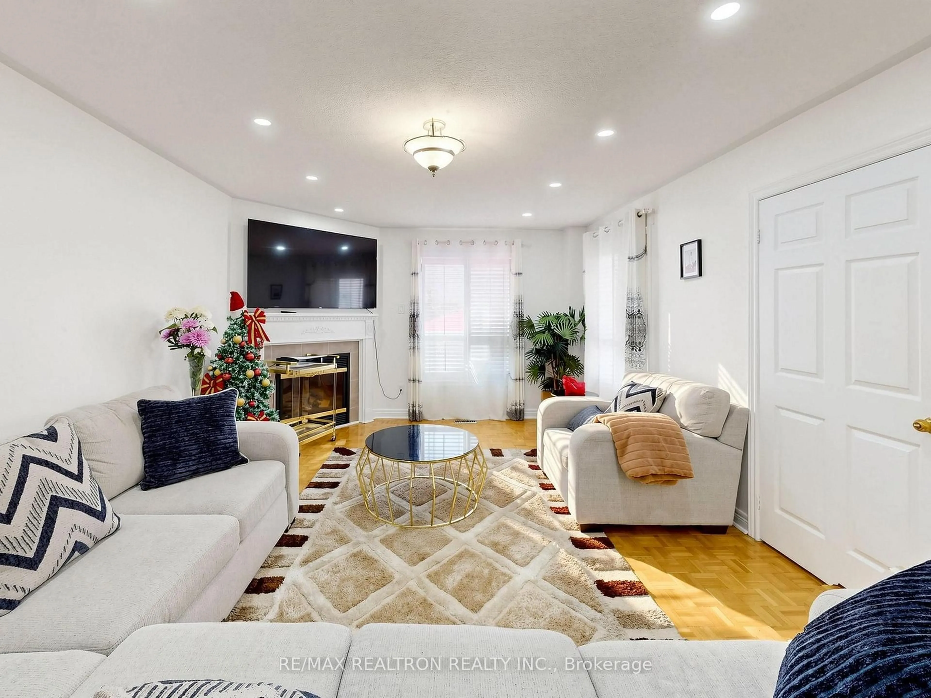 Living room with furniture, unknown for 375 Napa Valley Ave, Vaughan Ontario L4H 1Y8