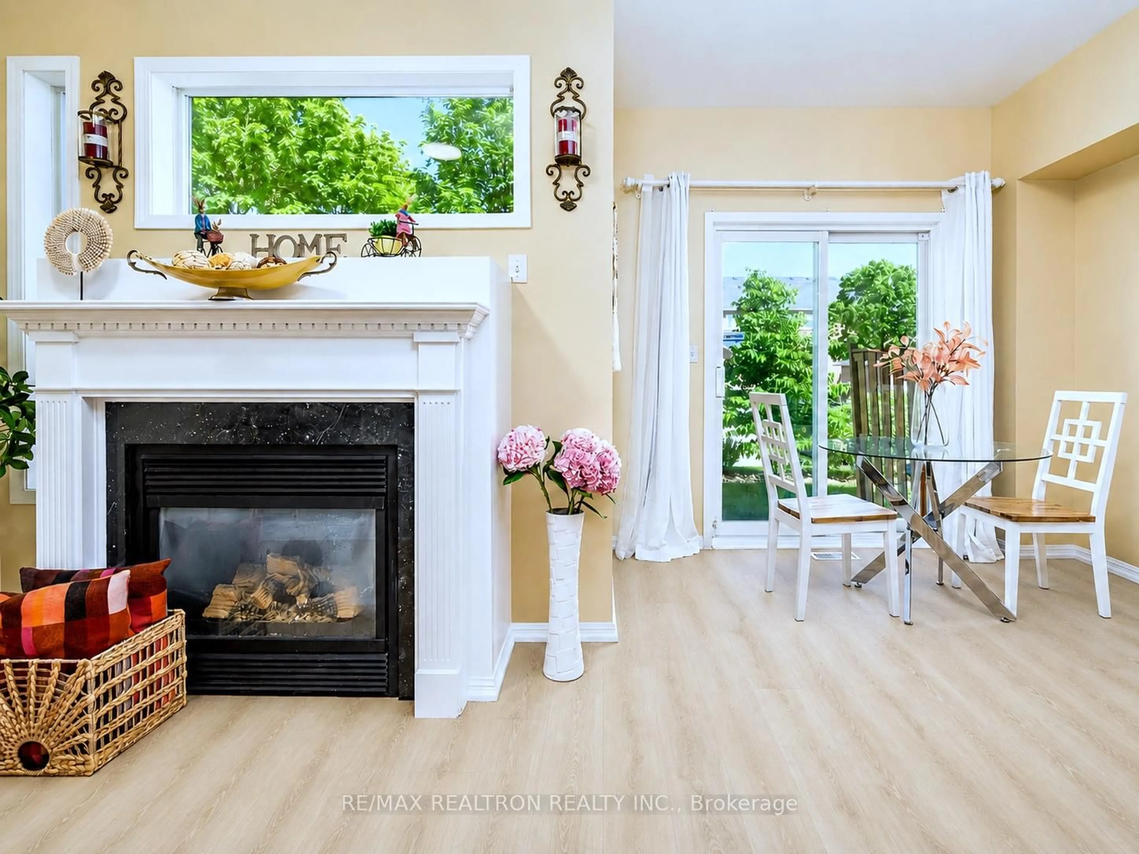 Unknown for 11 Zermatt Way, Markham Ontario L3R 5H9