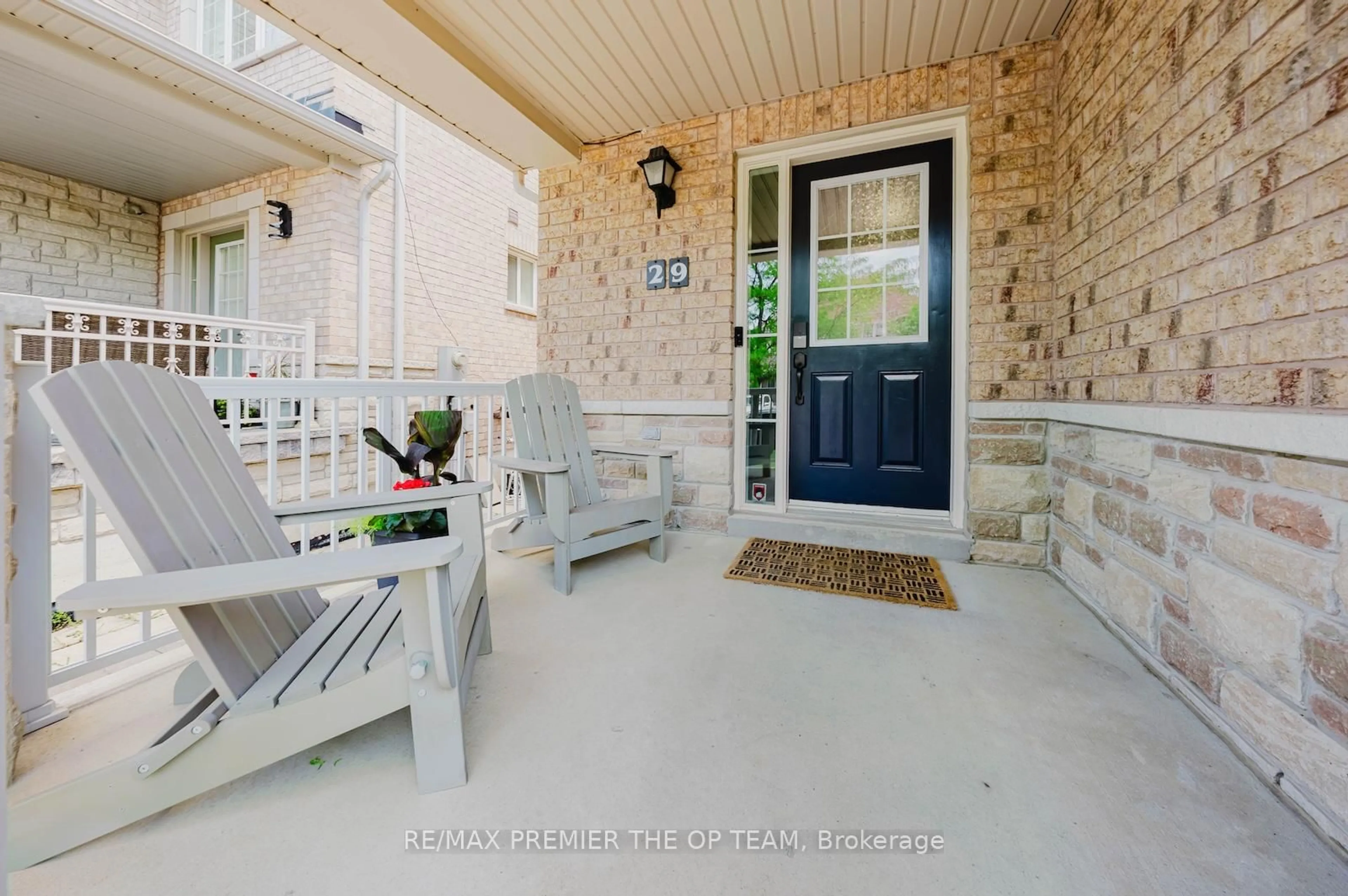 Unknown for 29 Manordale Cres, Vaughan Ontario L4H 0T6