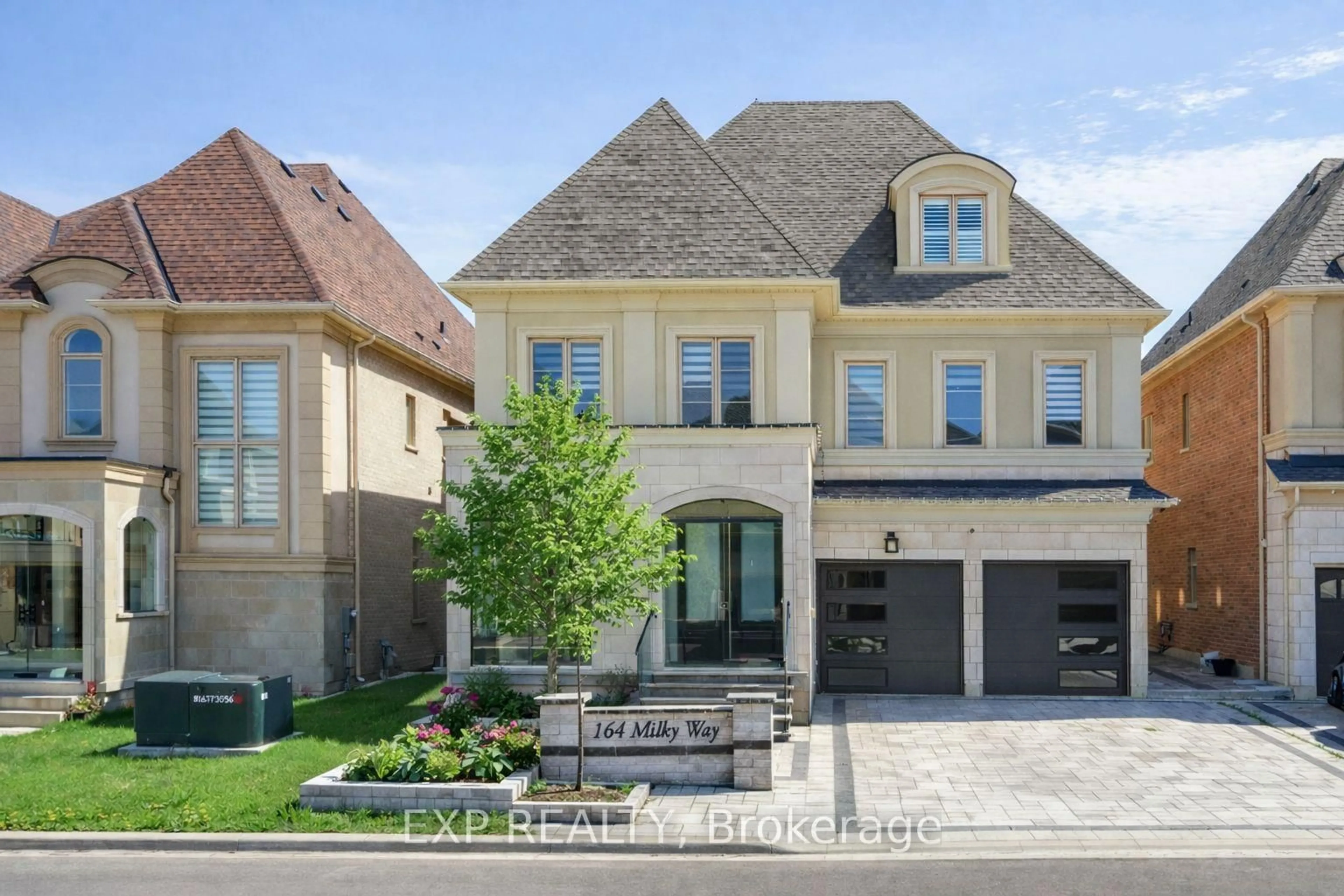 Home with brick exterior material, street for 164 Milky Way Dr, Richmond Hill Ontario L4C 4Y3