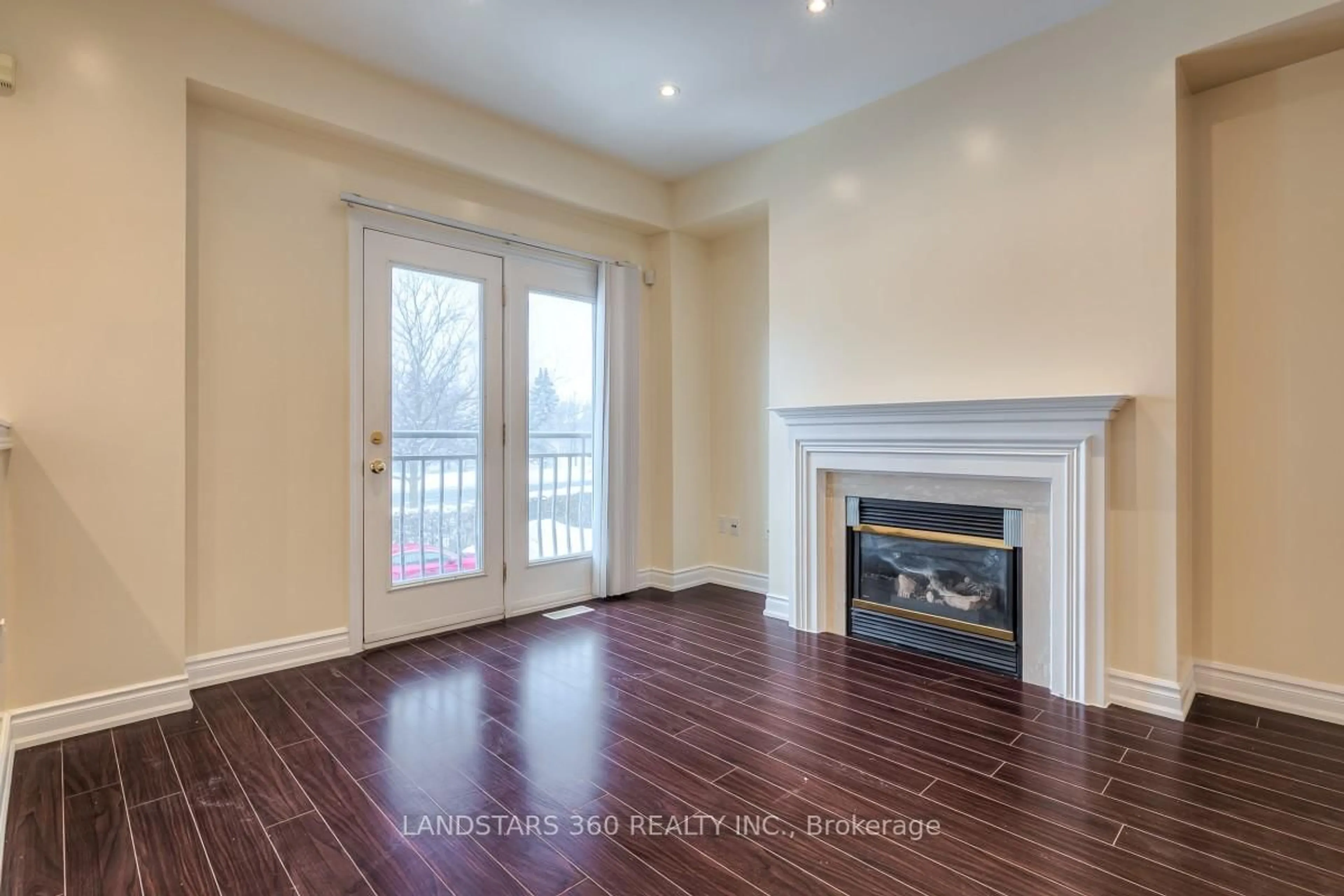 Unknown for 9133 Bayview Ave #69, Richmond Hill Ontario L4B 4V7