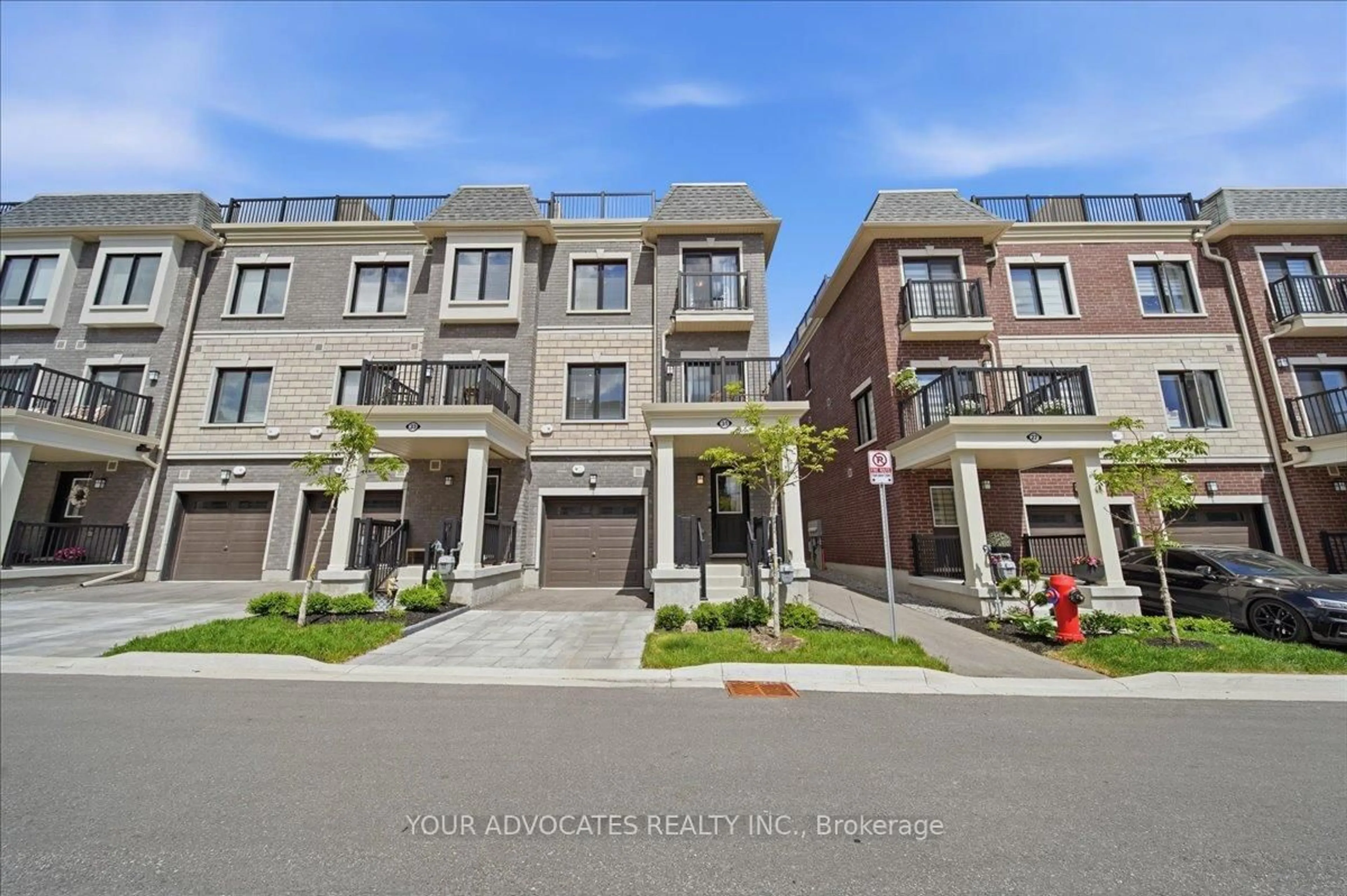 Unknown for 31 Nordic Lane, Whitchurch-Stouffville Ontario L4A 4W8