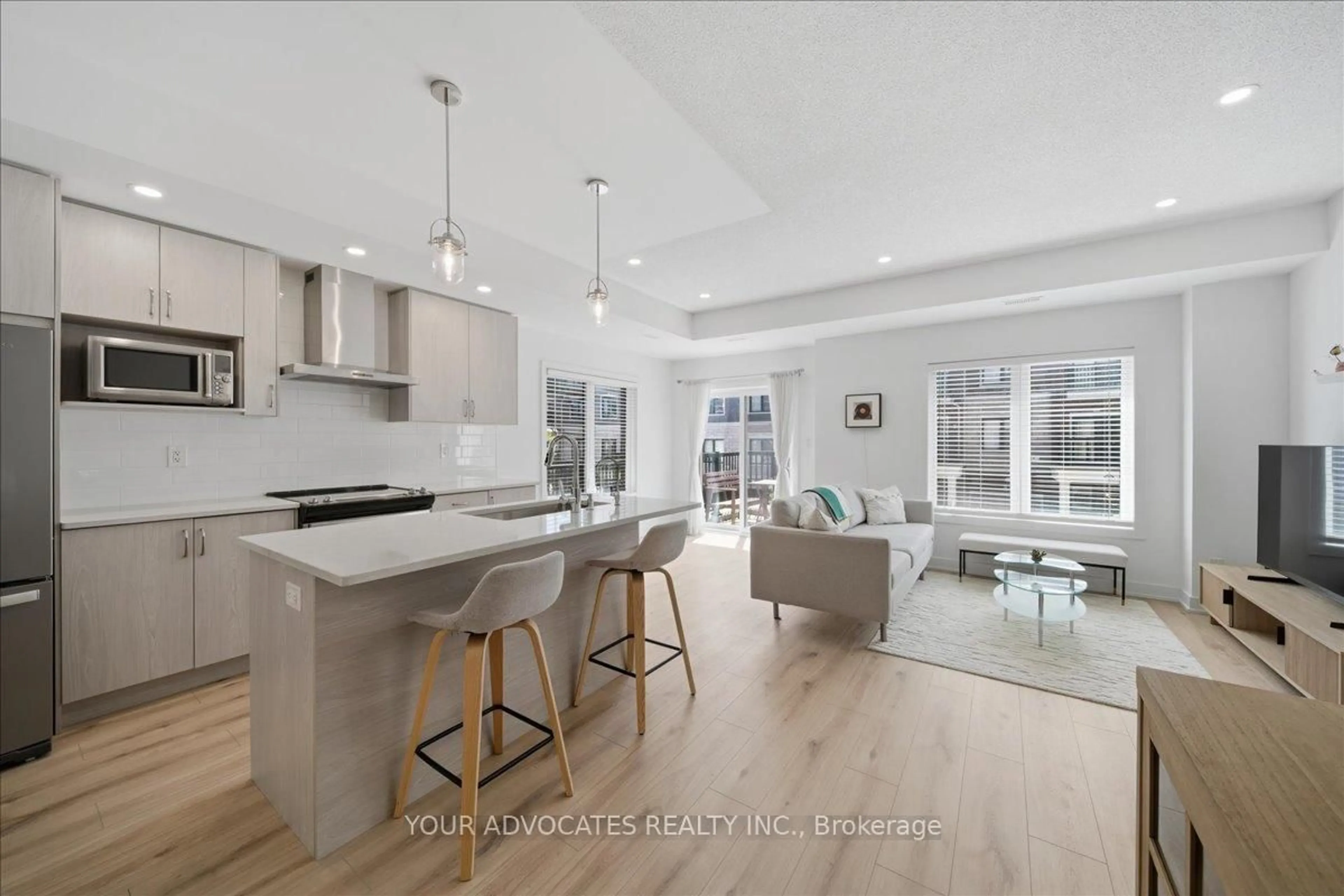Open concept kitchen, unknown for 31 Nordic Lane, Whitchurch-Stouffville Ontario L4A 4W8