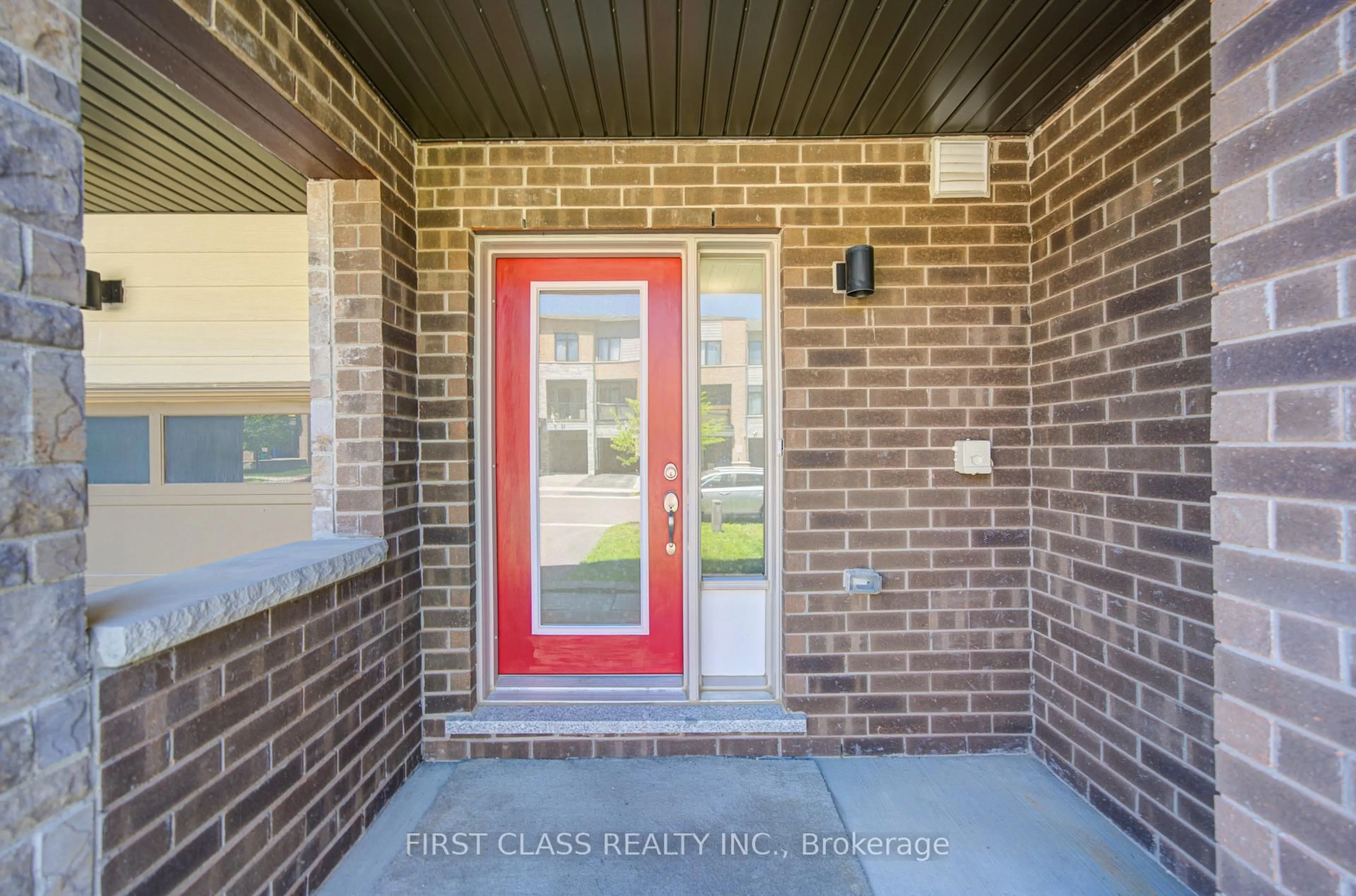 Unknown for 227 Vivant St, Newmarket Ontario L3X 0K7