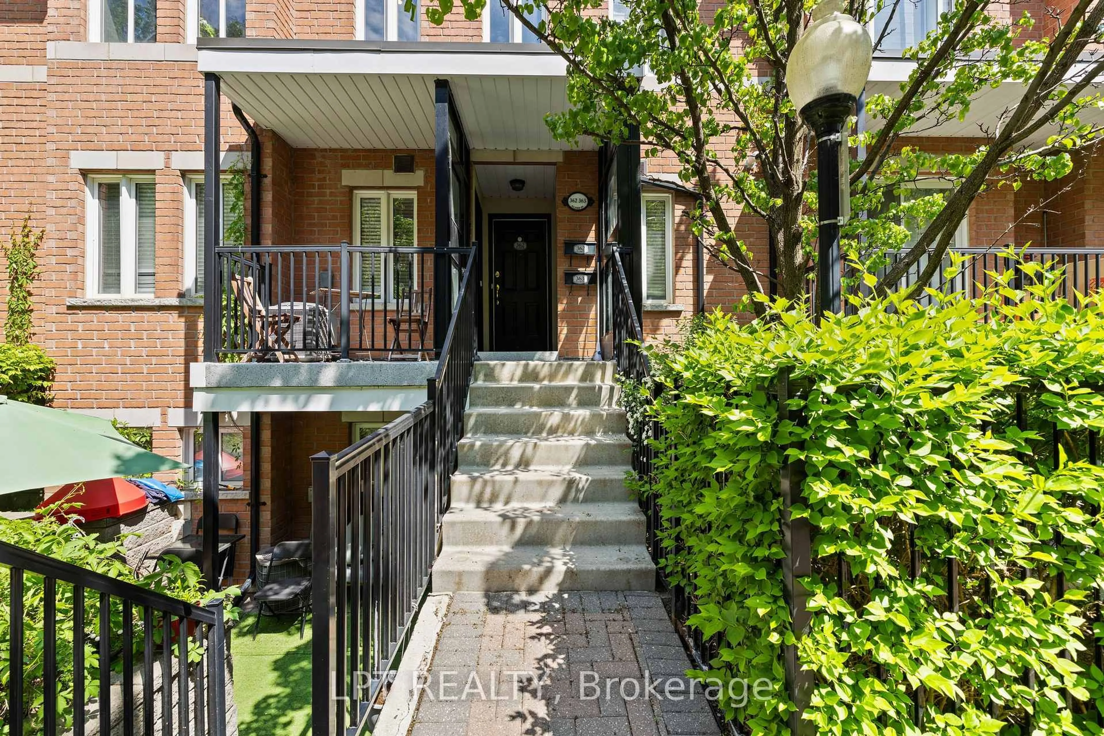 Unknown for 312 John St #362, Markham Ontario L3T 0A7