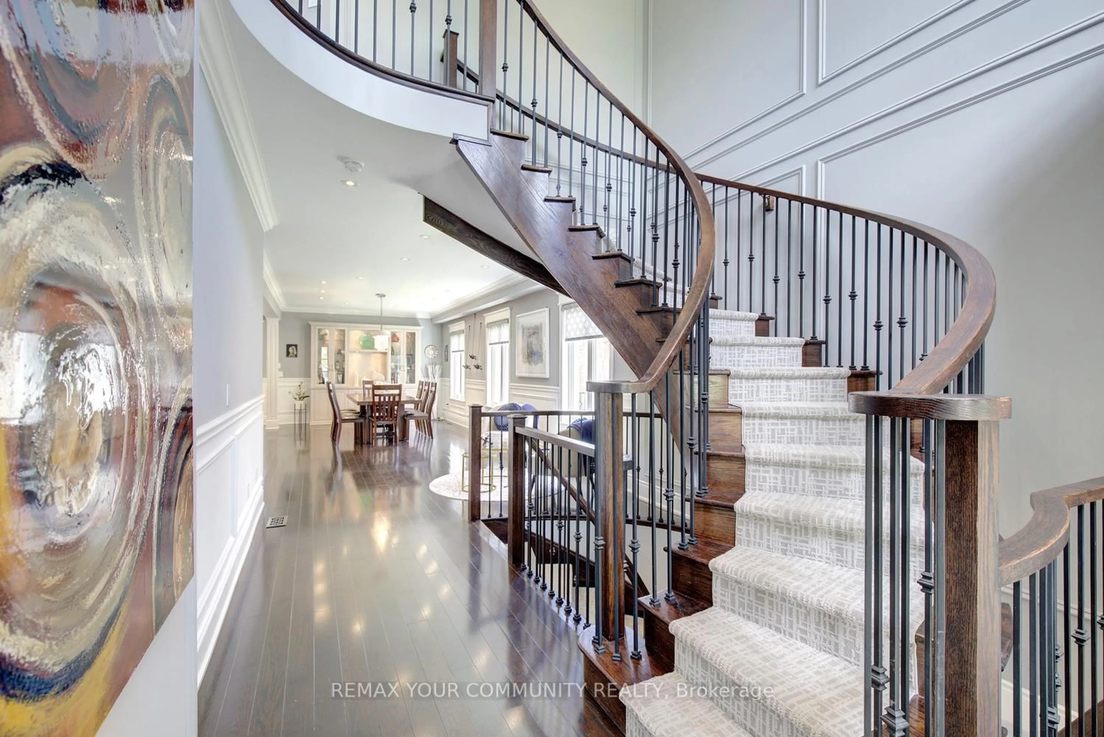 Indoor foyer for 41 Big Rock Dr, Vaughan Ontario L6A 0Z4