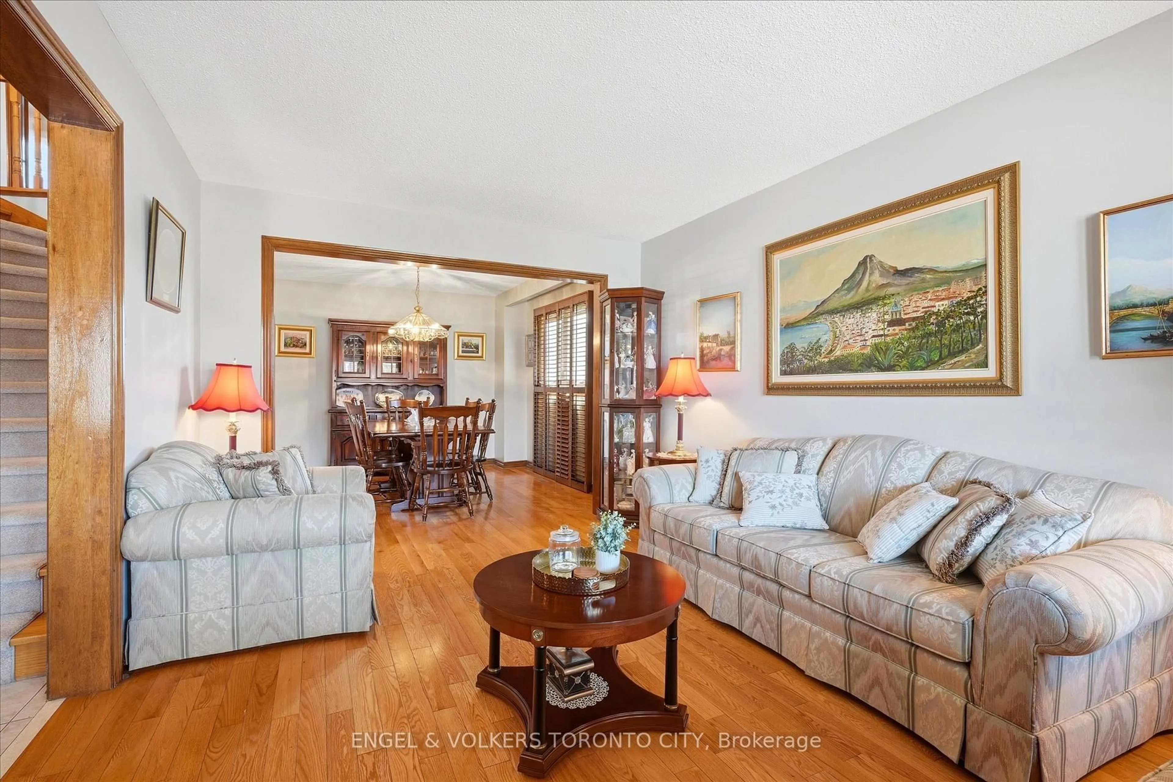 Living room with furniture, wood/laminate floor for 90 Gardner Pl, Vaughan Ontario L6A 1C3