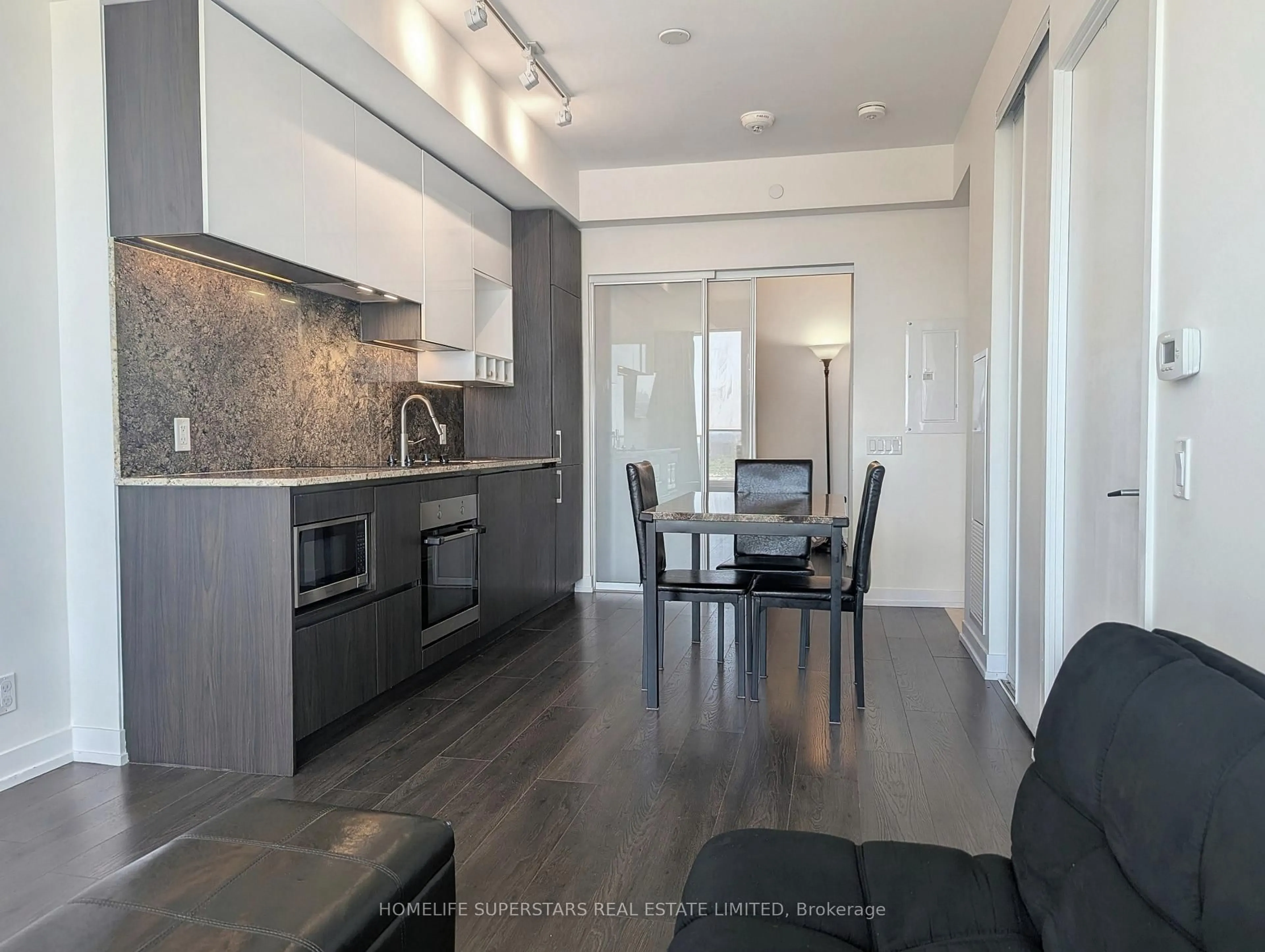 Open concept kitchen, unknown for 5 Buttermill Ave #3005, Vaughan Ontario L4K 0J5
