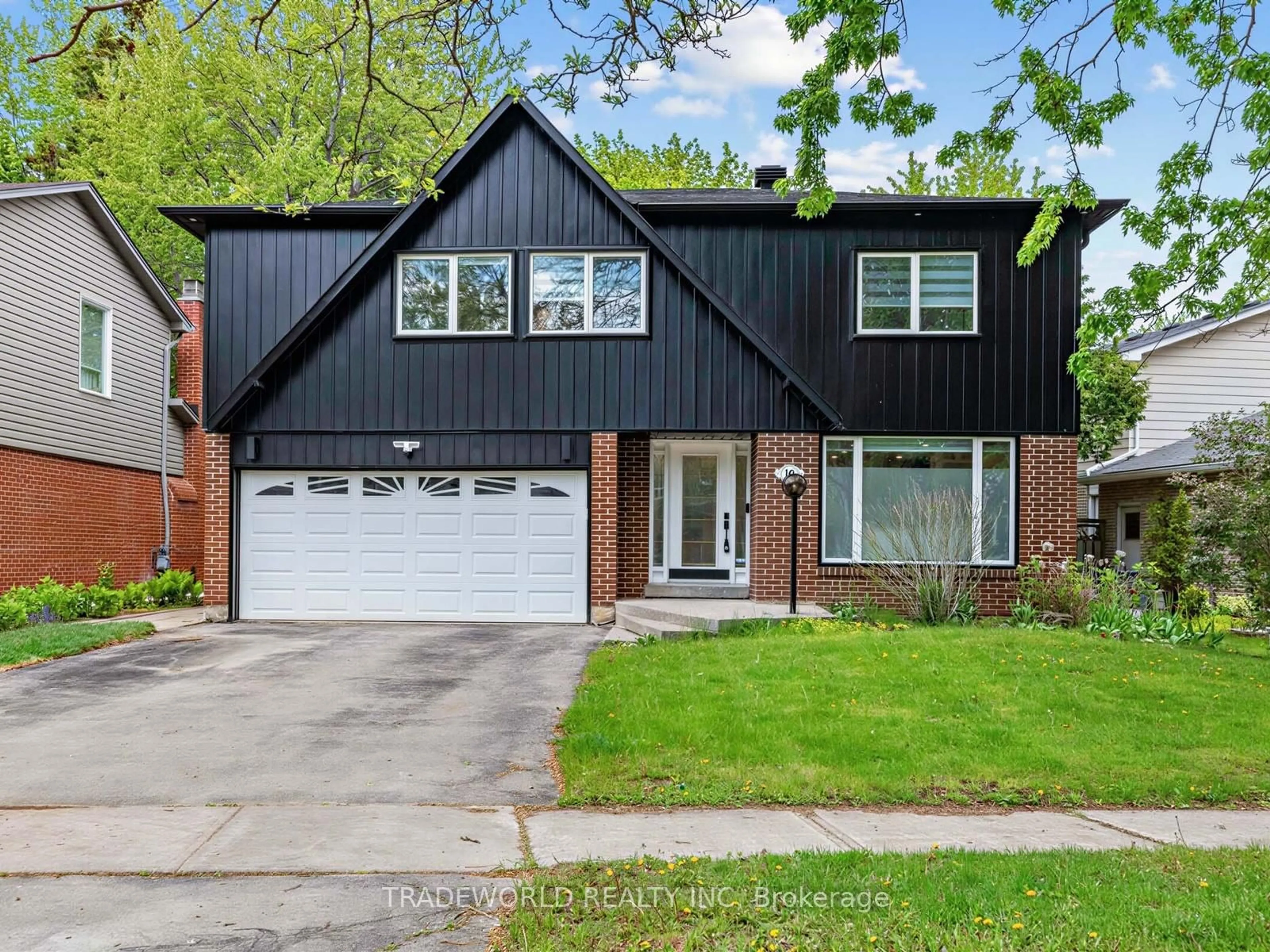 Home with brick exterior material, street for 16 Ferrah St, Markham Ontario L3R 1N5