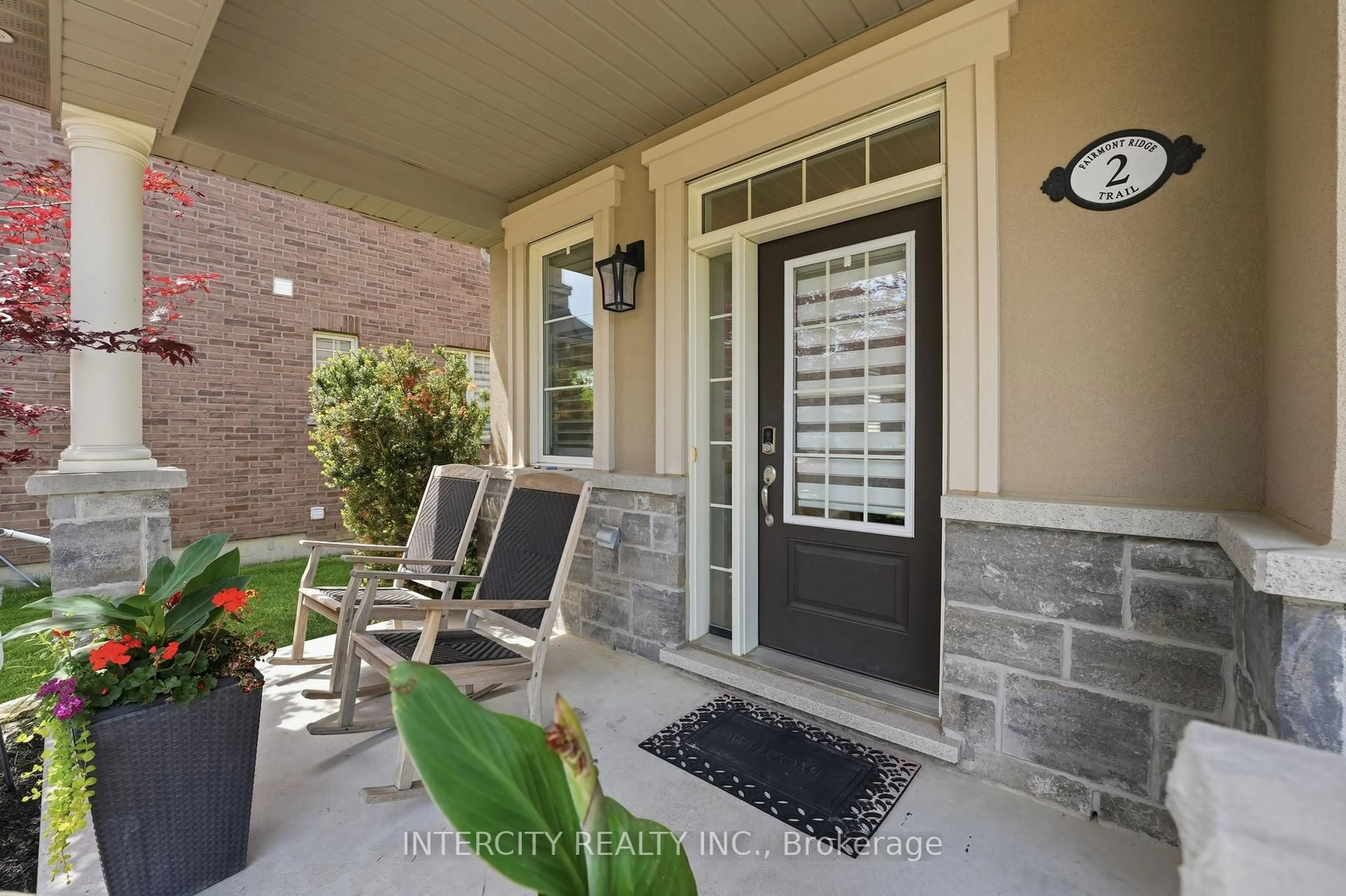 Home with brick exterior material, street for 2 Fairmont Ridge Tr, King Ontario L7B 0A4