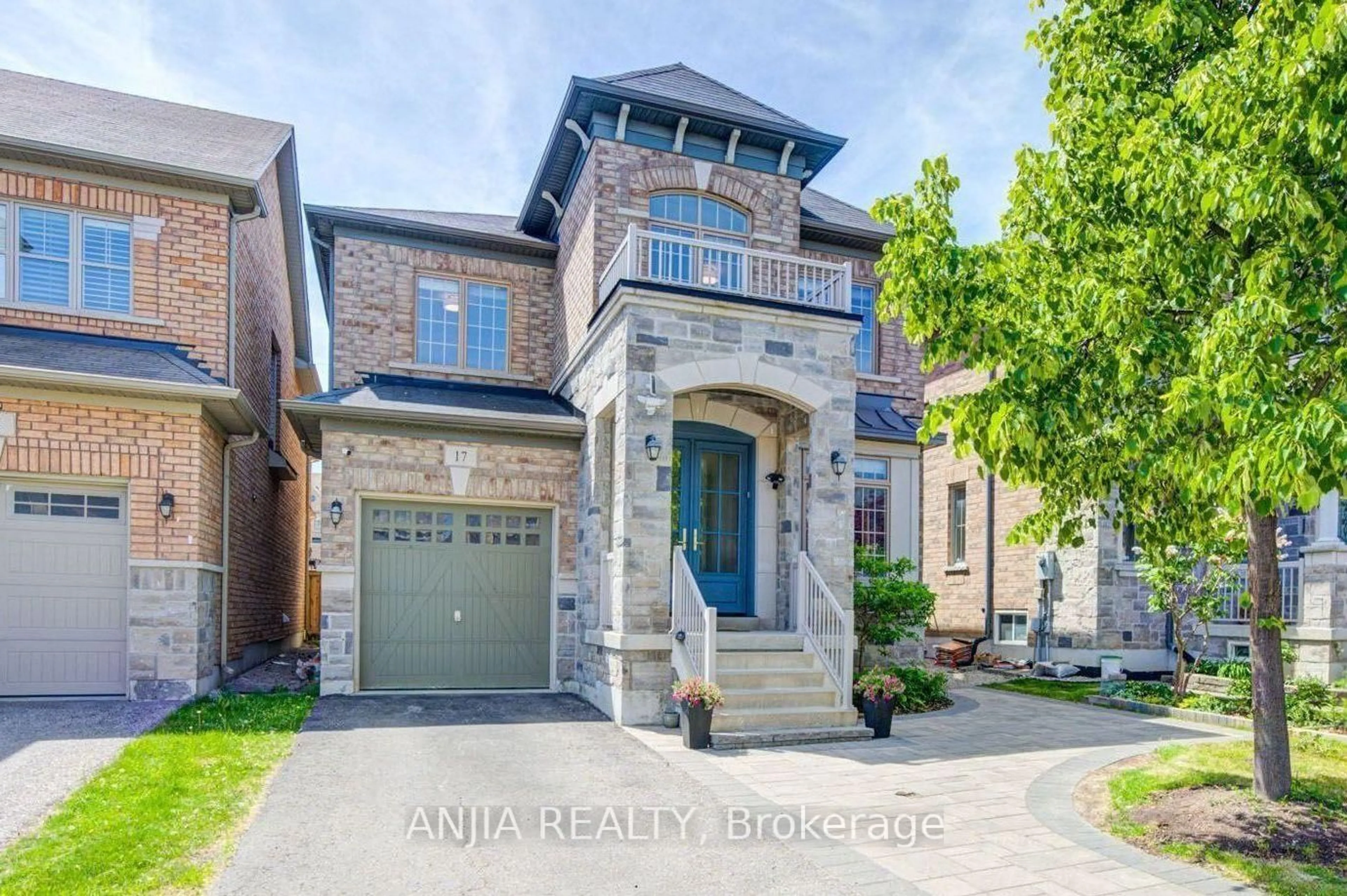 Home with brick exterior material, street for 17 Holst Ave, Markham Ontario L6C 0S7