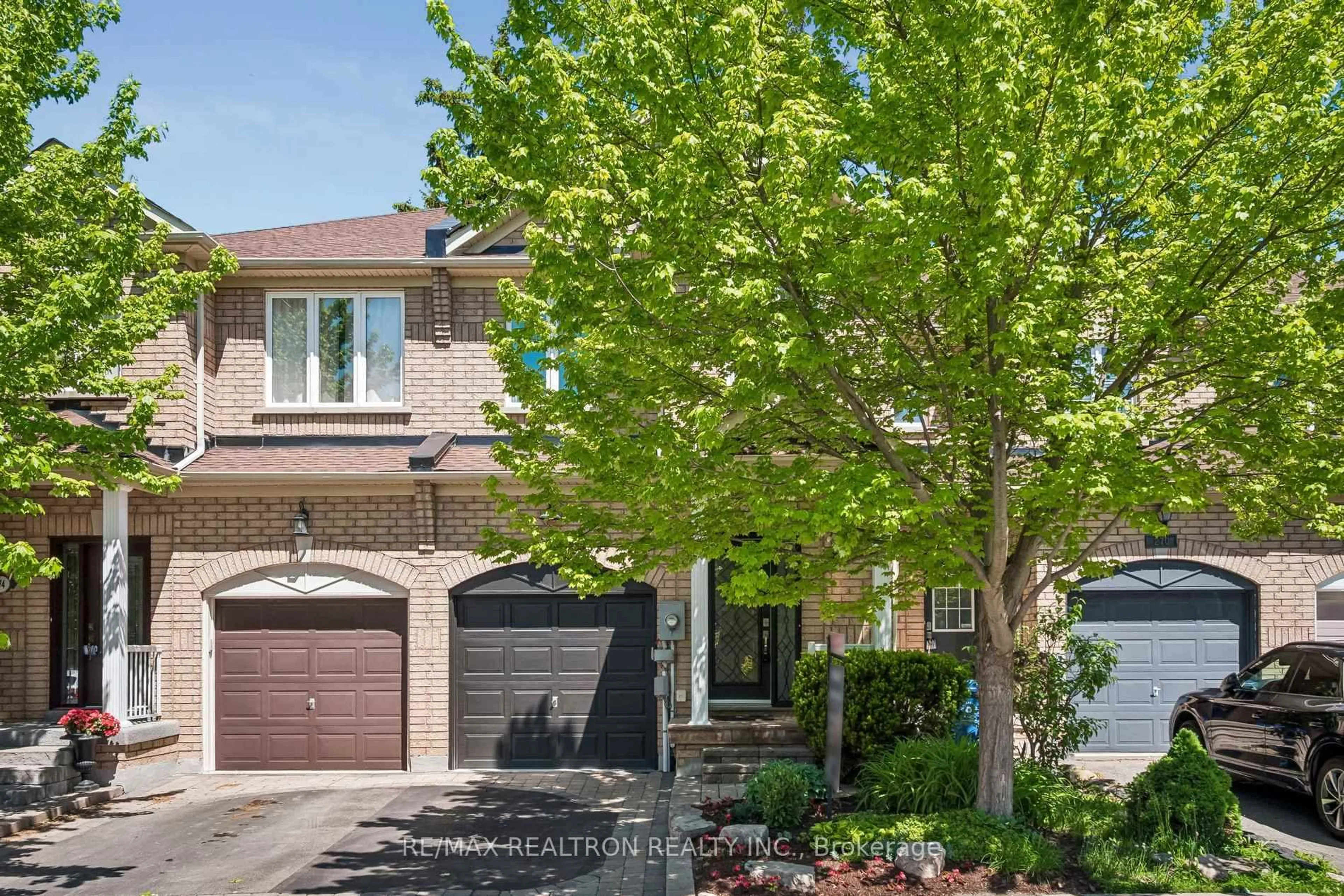 Home with brick exterior material, street for 272 Tom Taylor Cres, Newmarket Ontario L3X 3E8