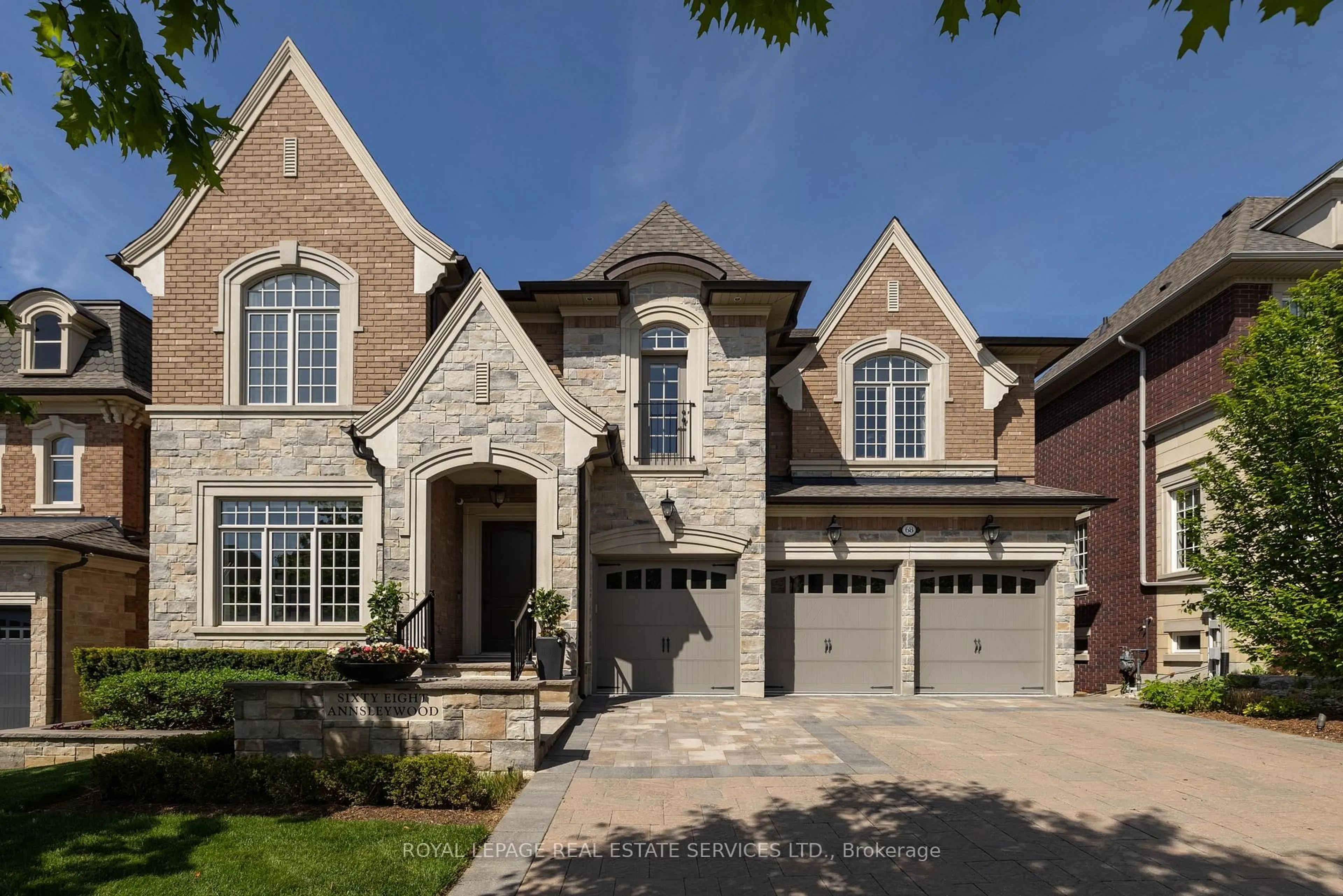 Home with brick exterior material, street for 68 Annsleywood Crt, Vaughan Ontario L4H 4G6