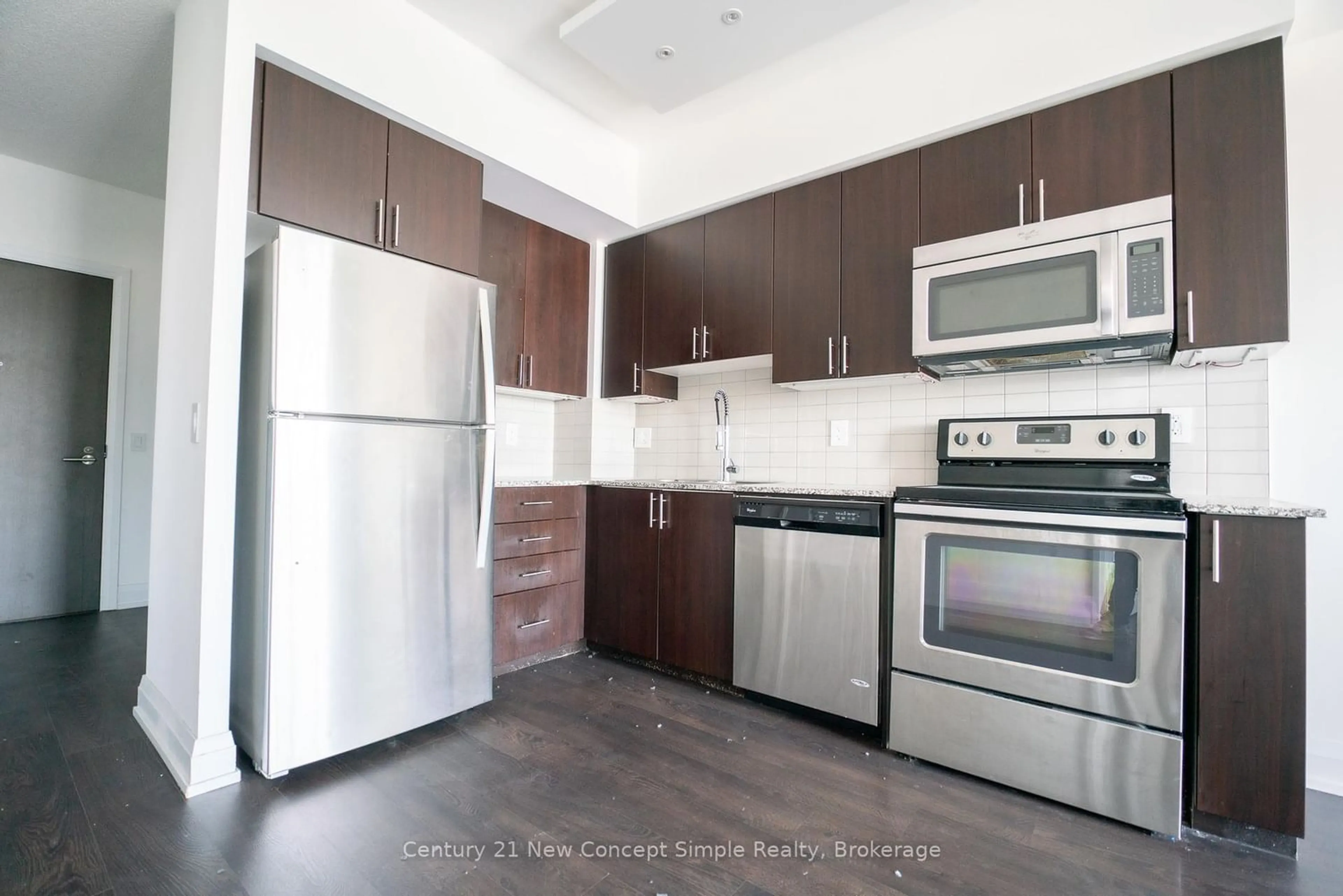Standard kitchen, unknown for 7890 Bathurst St #705, Vaughan Ontario L4J 0J8