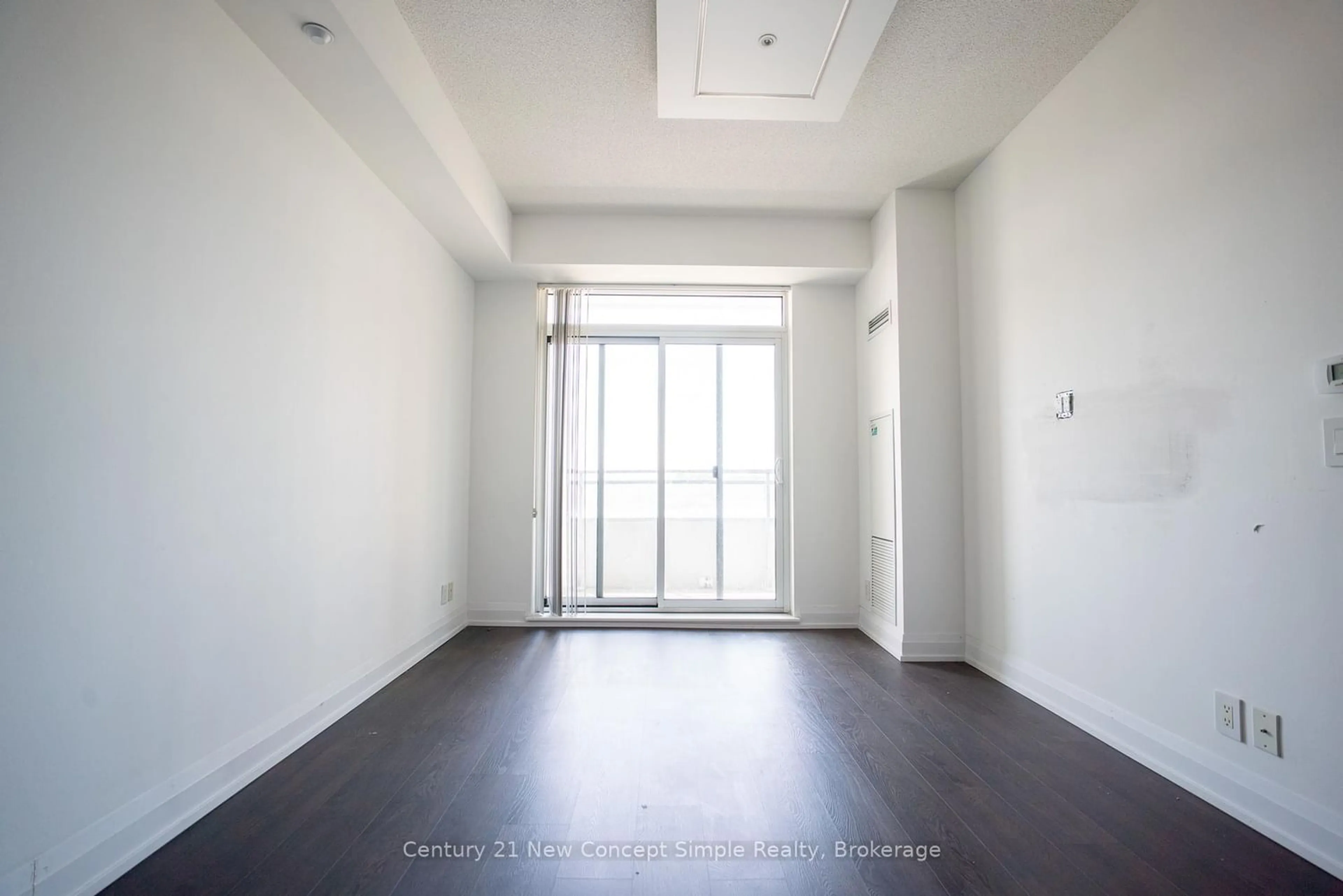 Indoor foyer for 7890 Bathurst St #705, Vaughan Ontario L4J 0J8