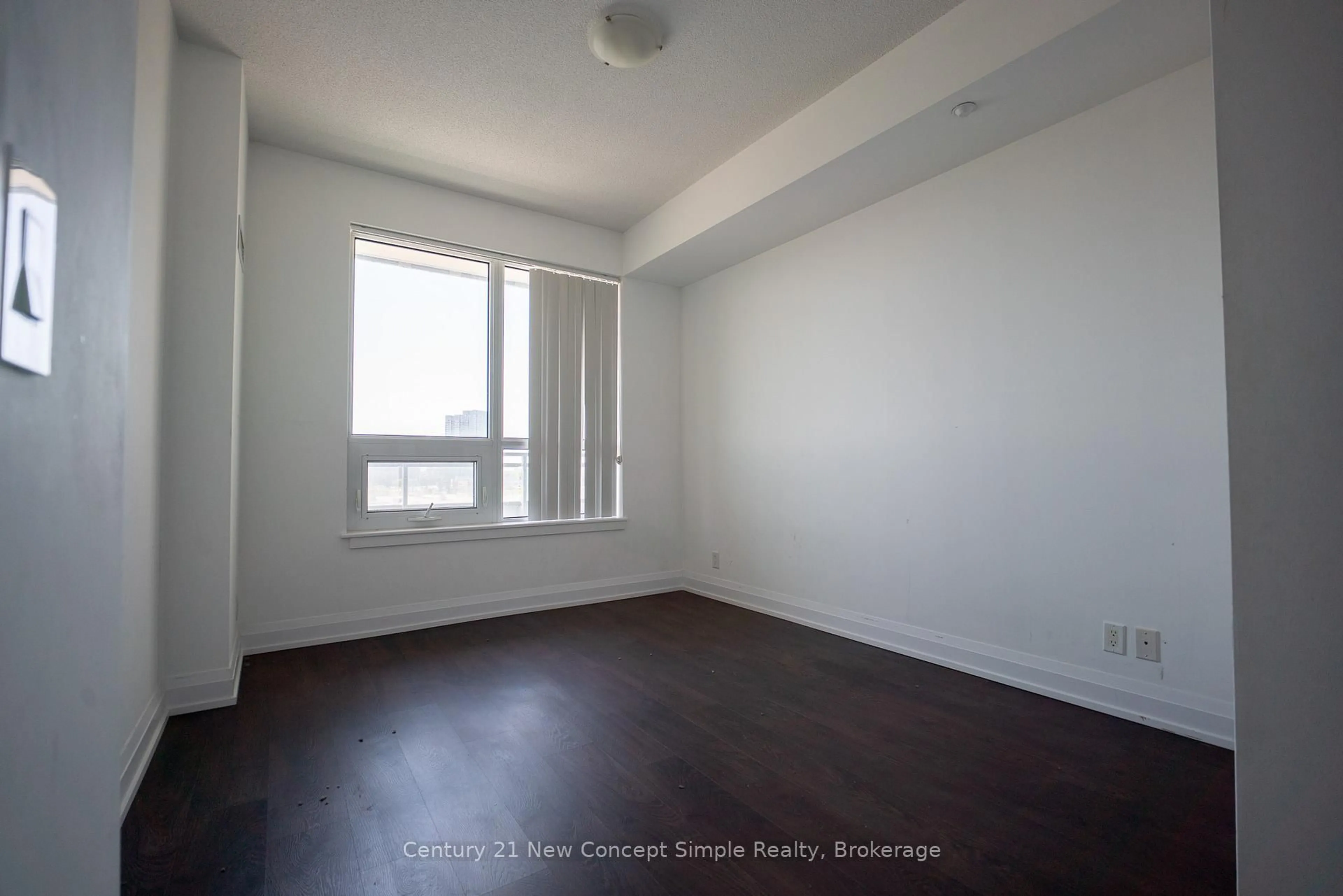 A pic of a room for 7890 Bathurst St #705, Vaughan Ontario L4J 0J8