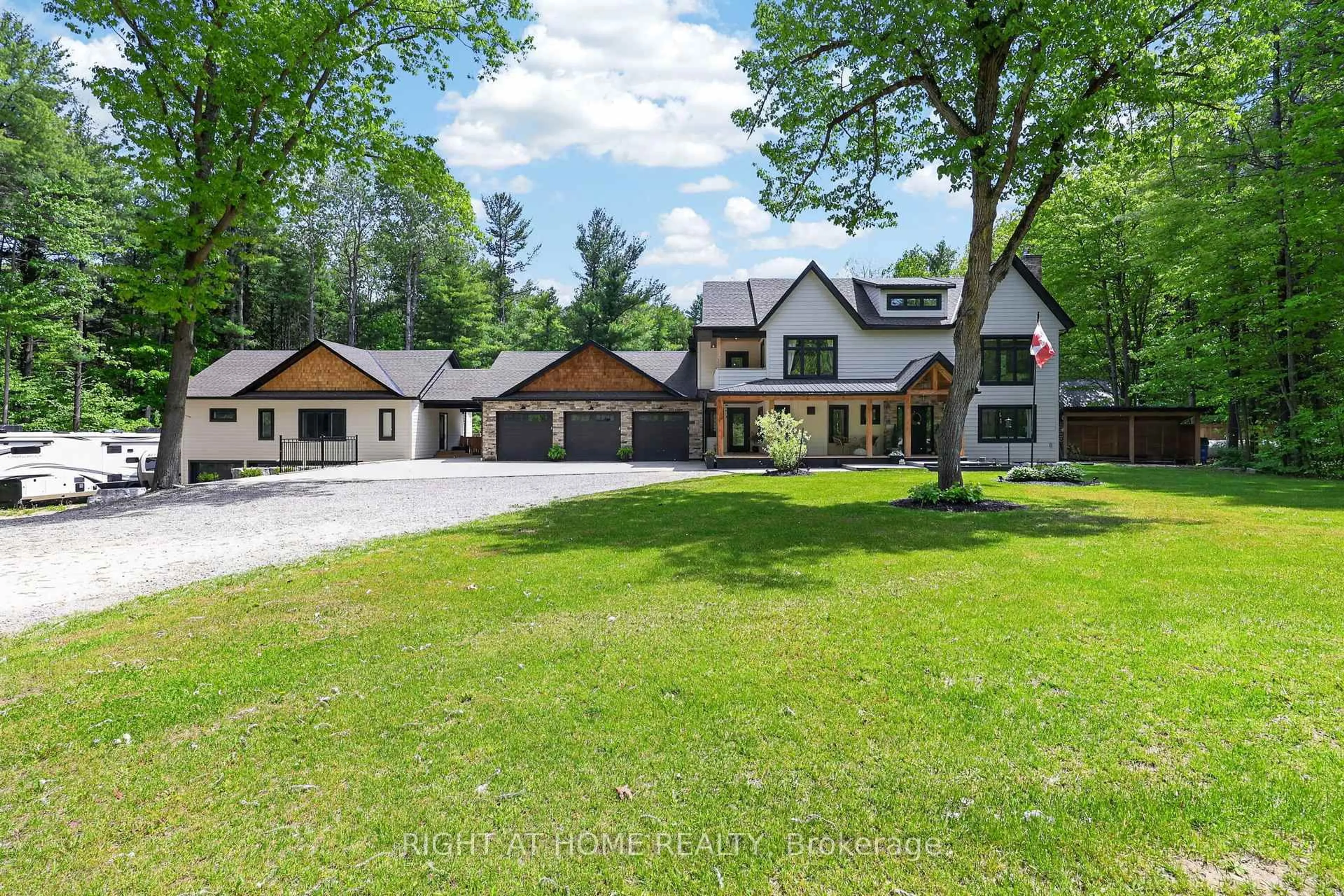 A pic from outside/outdoor area/front of a property/back of a property/a pic from drone, unknown for 16 Woodland Heights Dr, Adjala-Tosorontio Ontario L0M 1J0