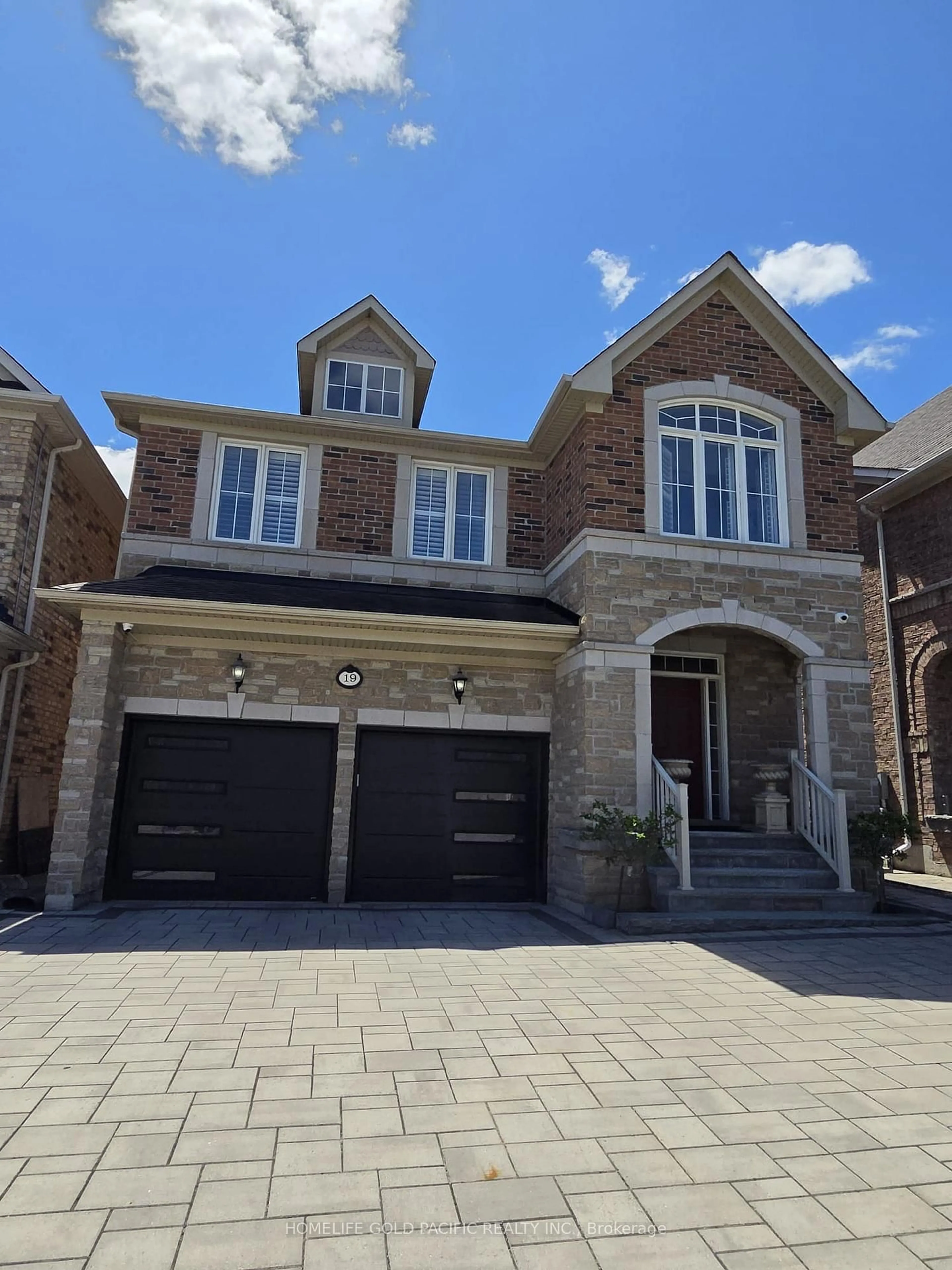 Home with brick exterior material, street for 19 Bruce Thomson Dr, Markham Ontario L6C 0K2