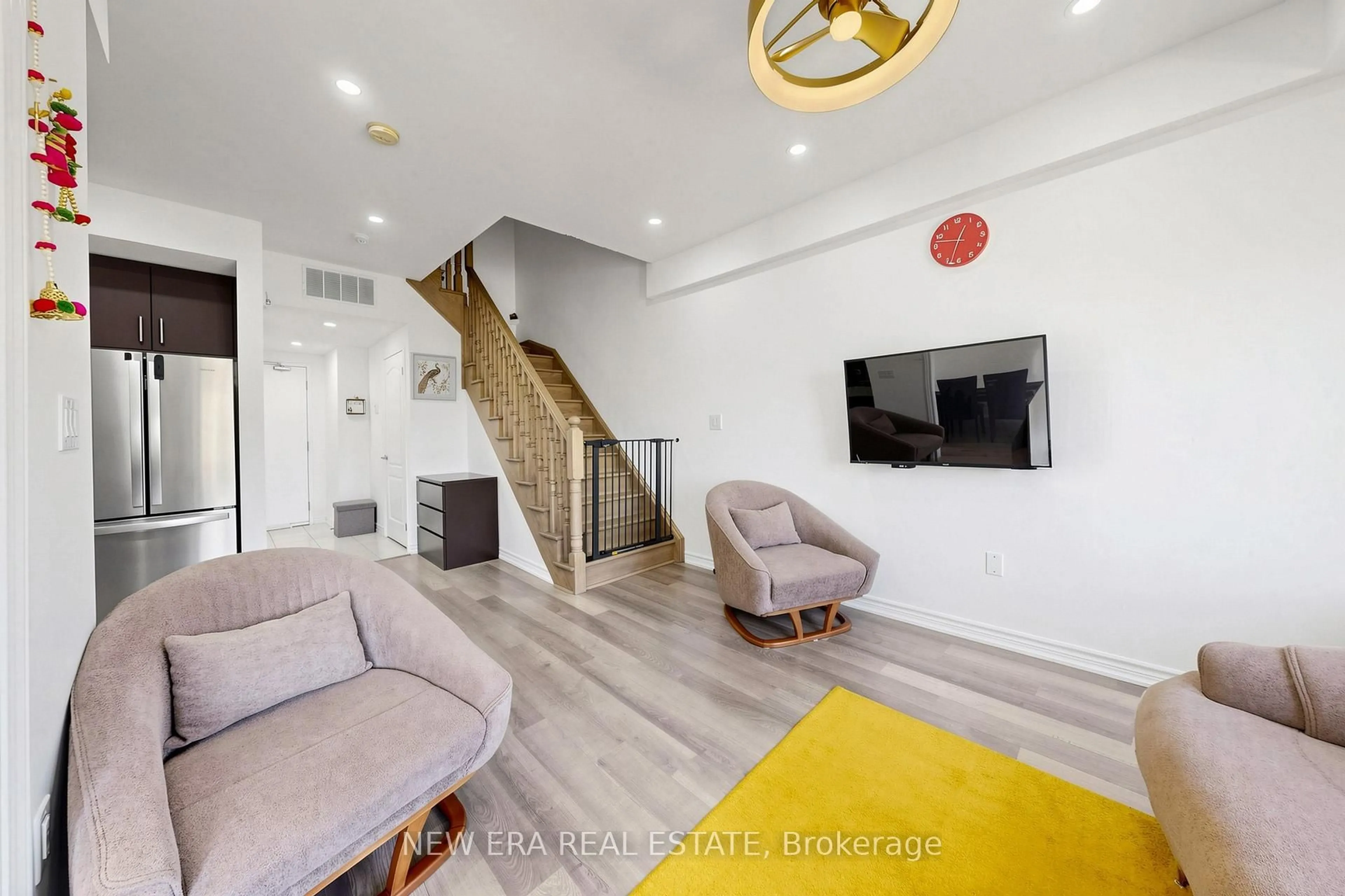 Living room with furniture, unknown for 3865 Major Mackenzie Dr #216, Vaughan Ontario L4L 4P4