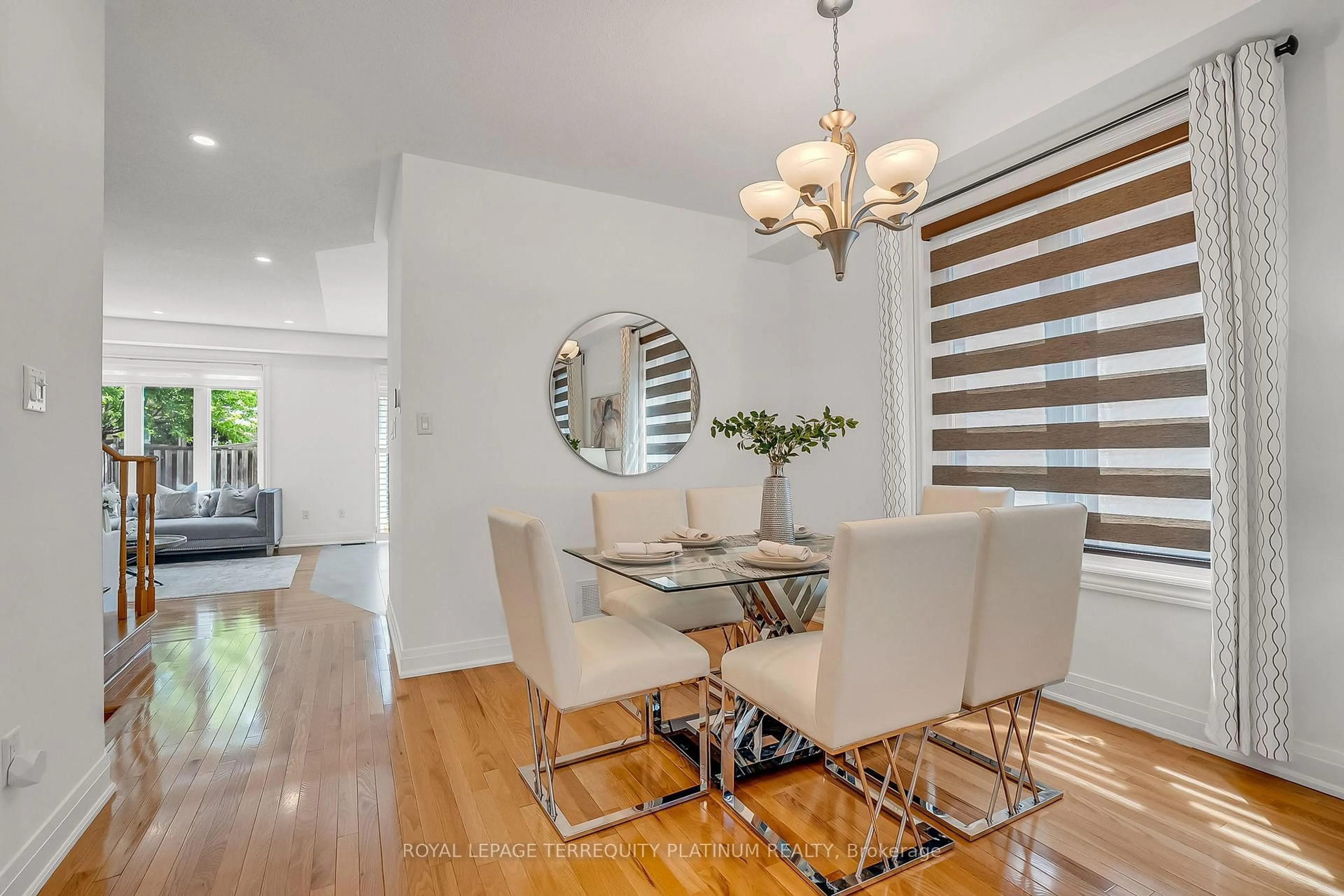 Dining room, wood/laminate floor for 105 Alfred Paterson Dr, Markham Ontario L6E 1L5