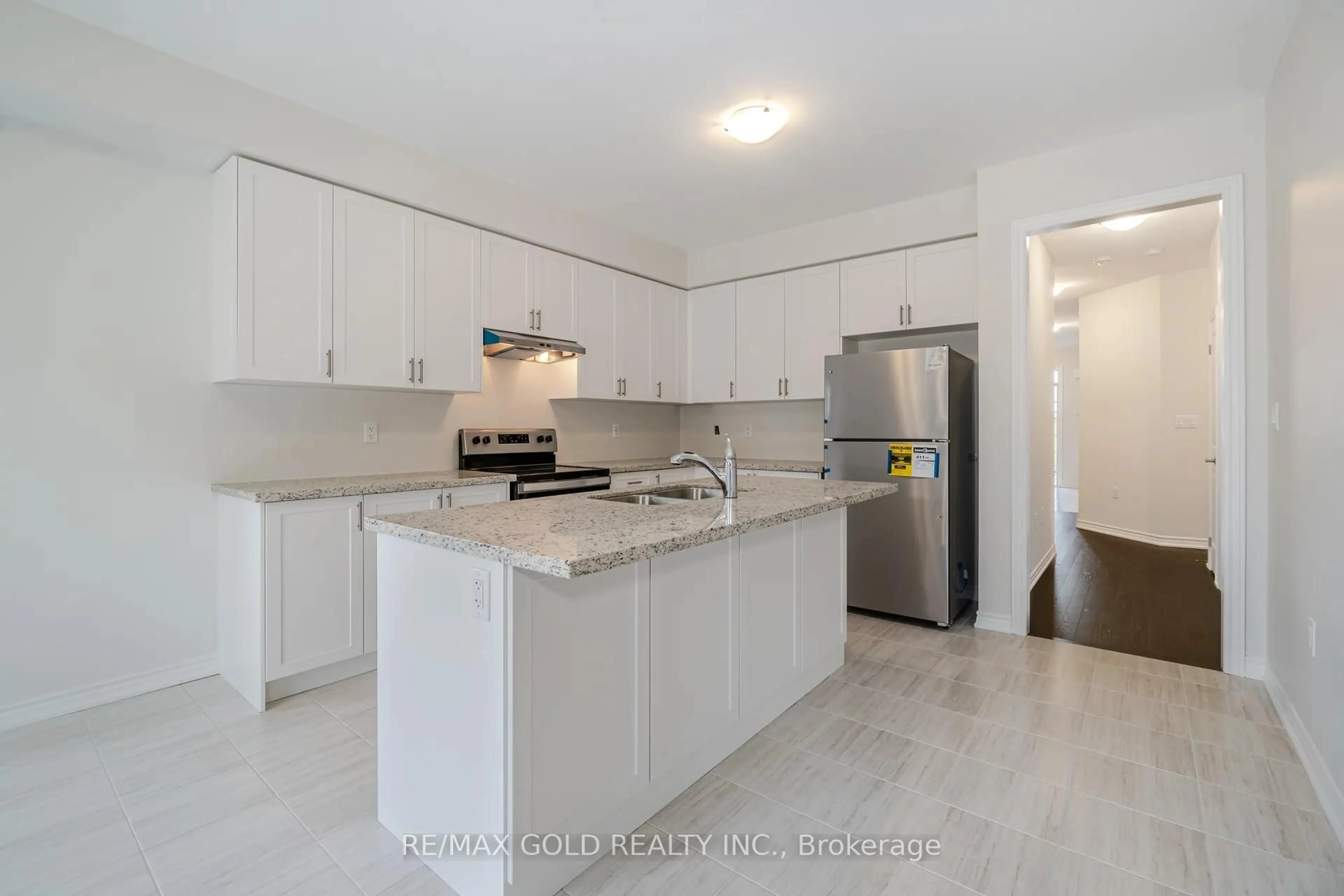 Open concept kitchen, ceramic/tile floor for 1503 Prentice Rd, Innisfil Ontario L9S 4R7