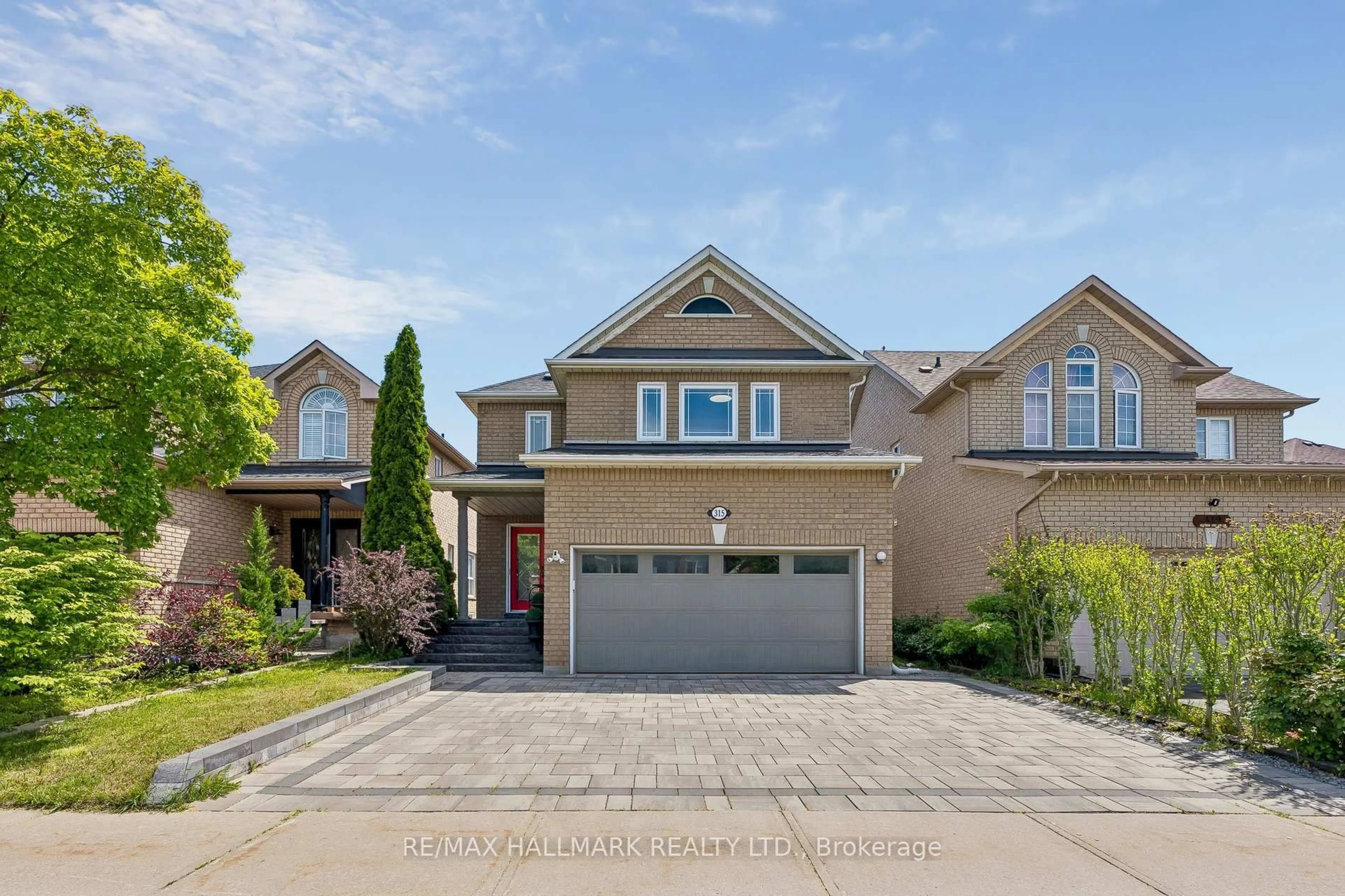 Home with brick exterior material, street for 315 Forest Run Blvd, Vaughan Ontario L4K 5K1