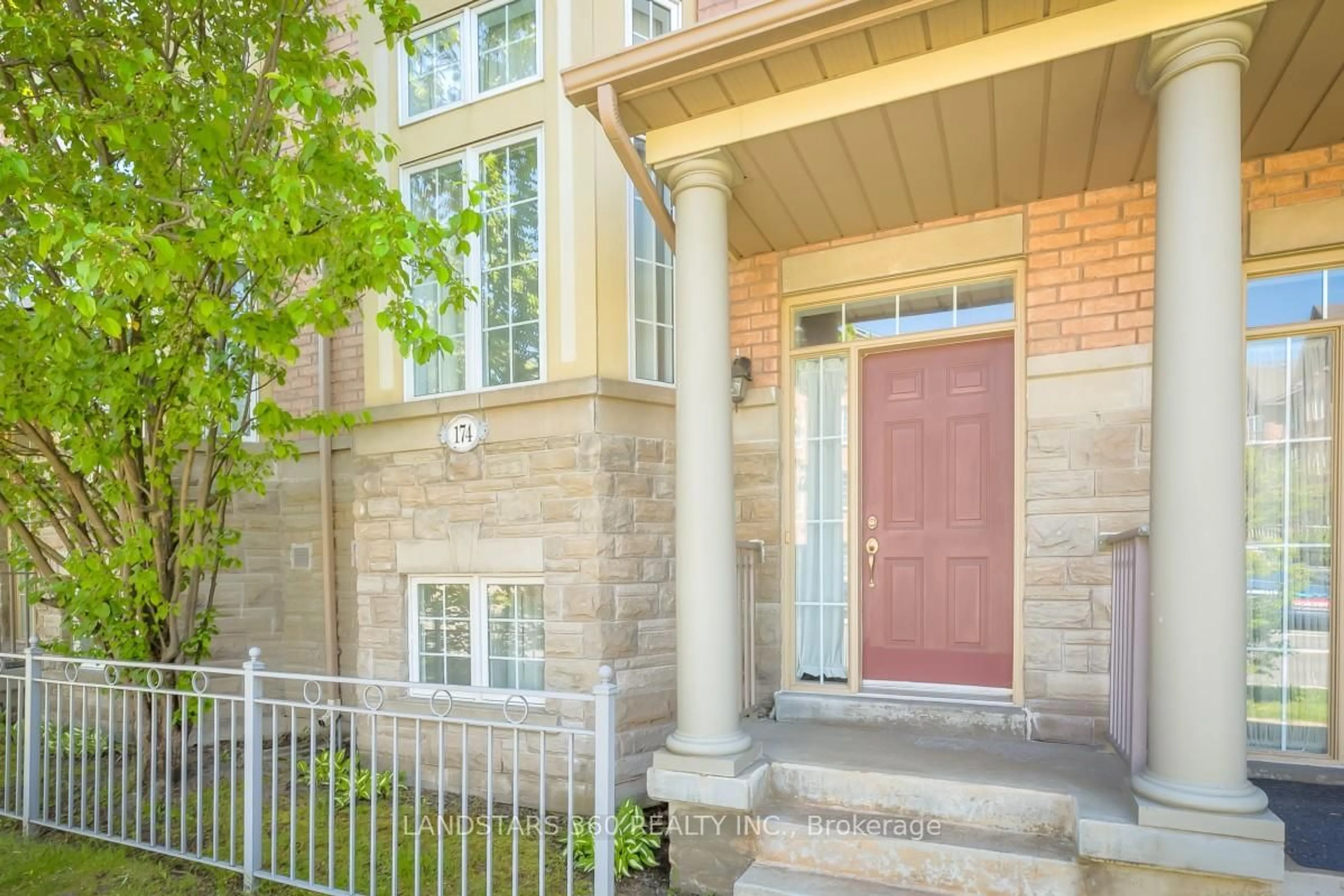 Unknown for 174 Legends Way, Markham Ontario L3R 6A9