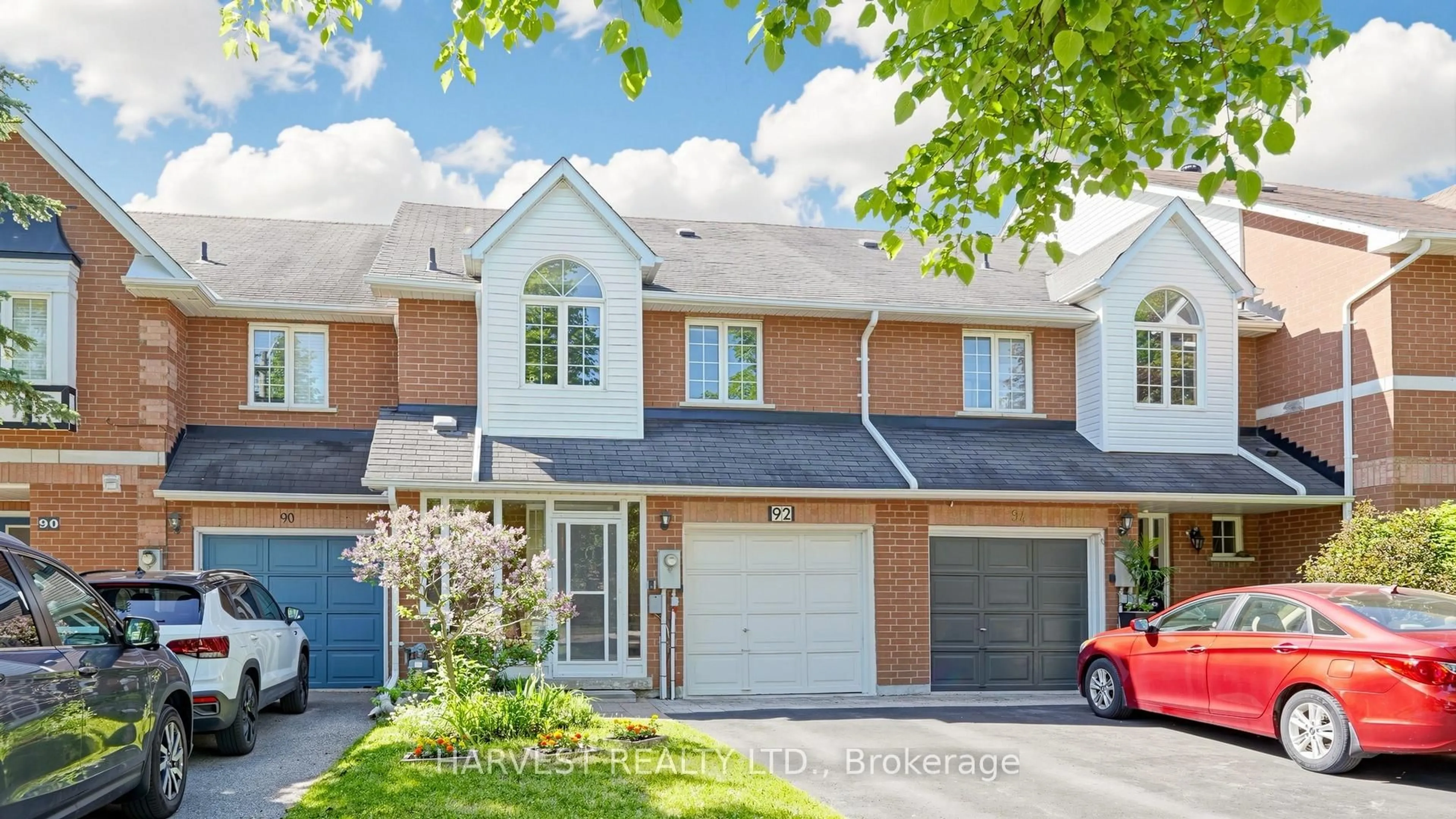 Home with brick exterior material, street for 92 Royal Chapin Cres, Richmond Hill Ontario L4S 2A8