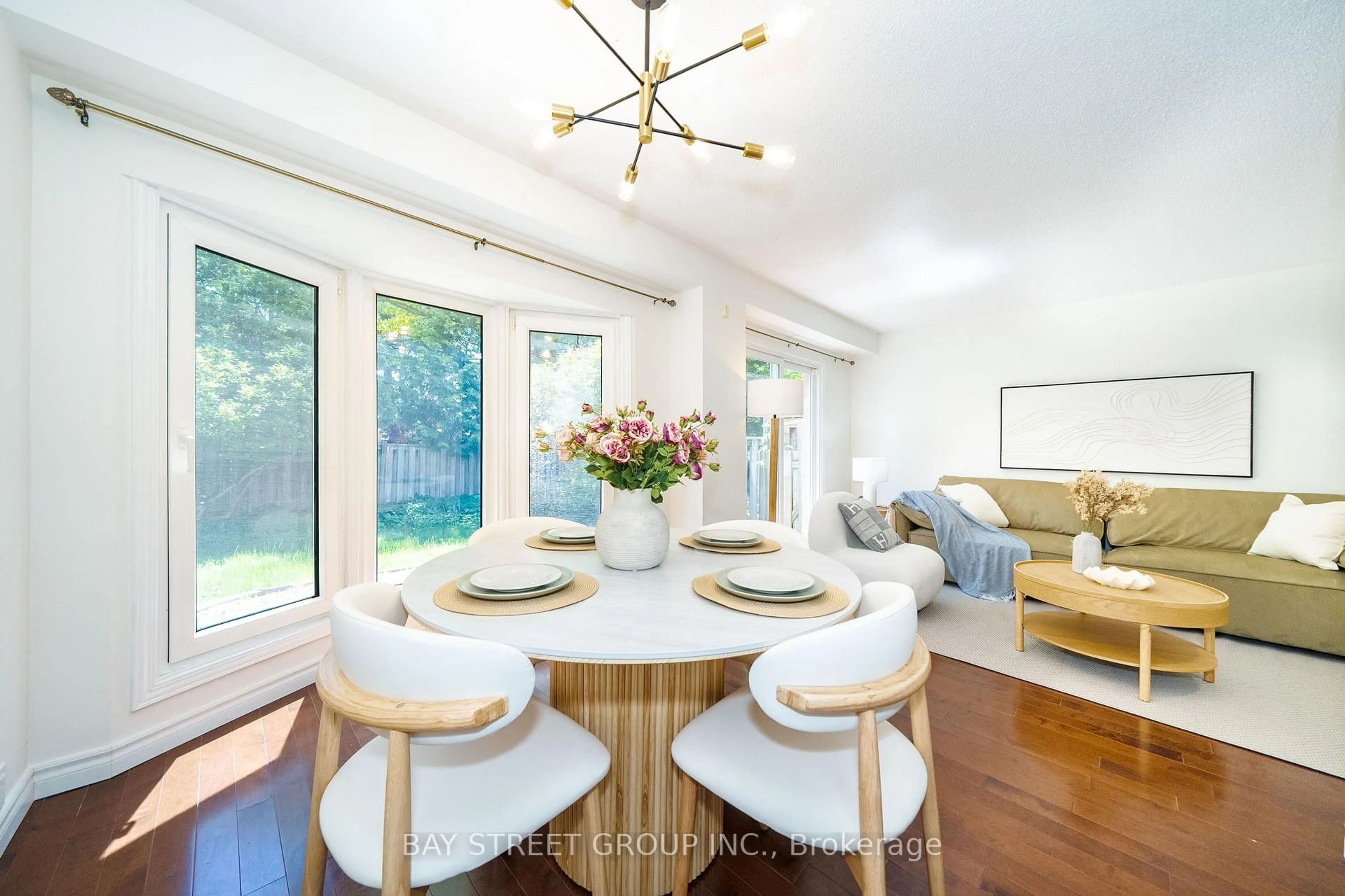 Dining room, wood/laminate floor for 27 Vanessa Rd, Markham Ontario L3R 4W1