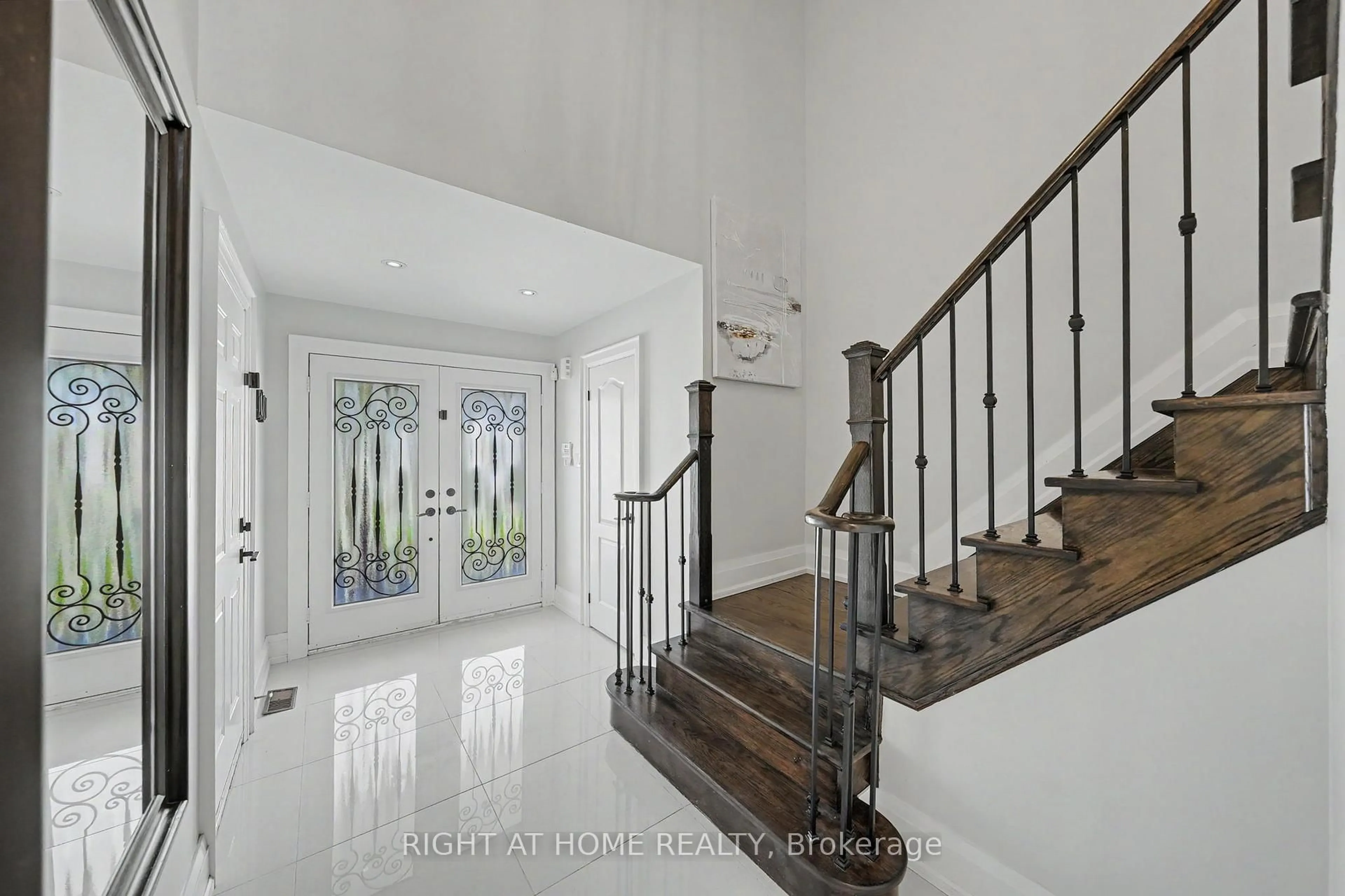 Unknown for 235 Montebello Ave, Vaughan Ontario L4H 1L6