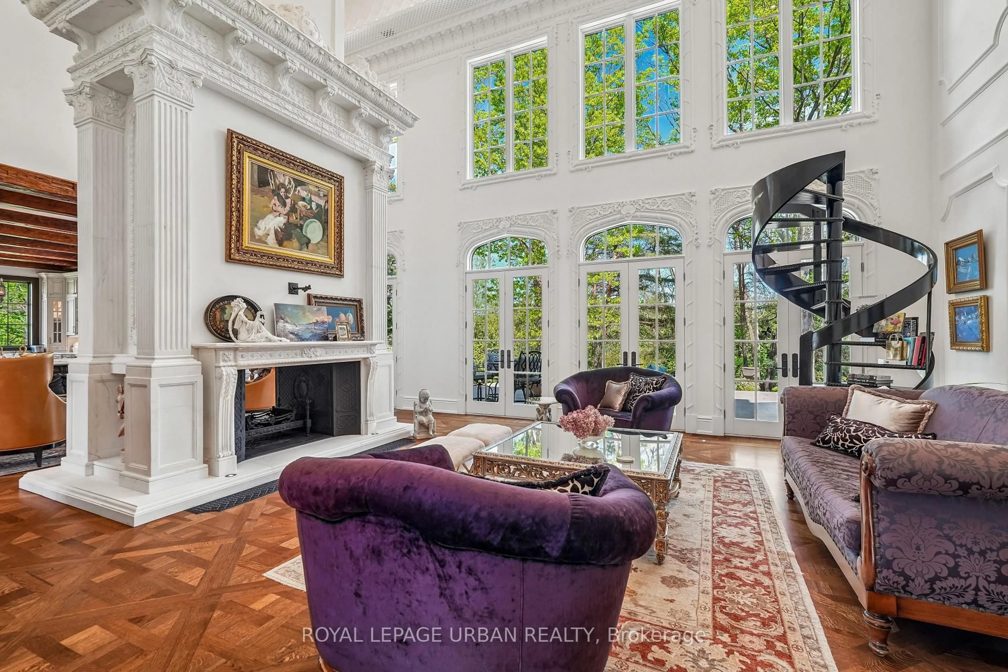 Living room with furniture, unknown for 105 King Hills Lane, King Ontario L7B 1A3