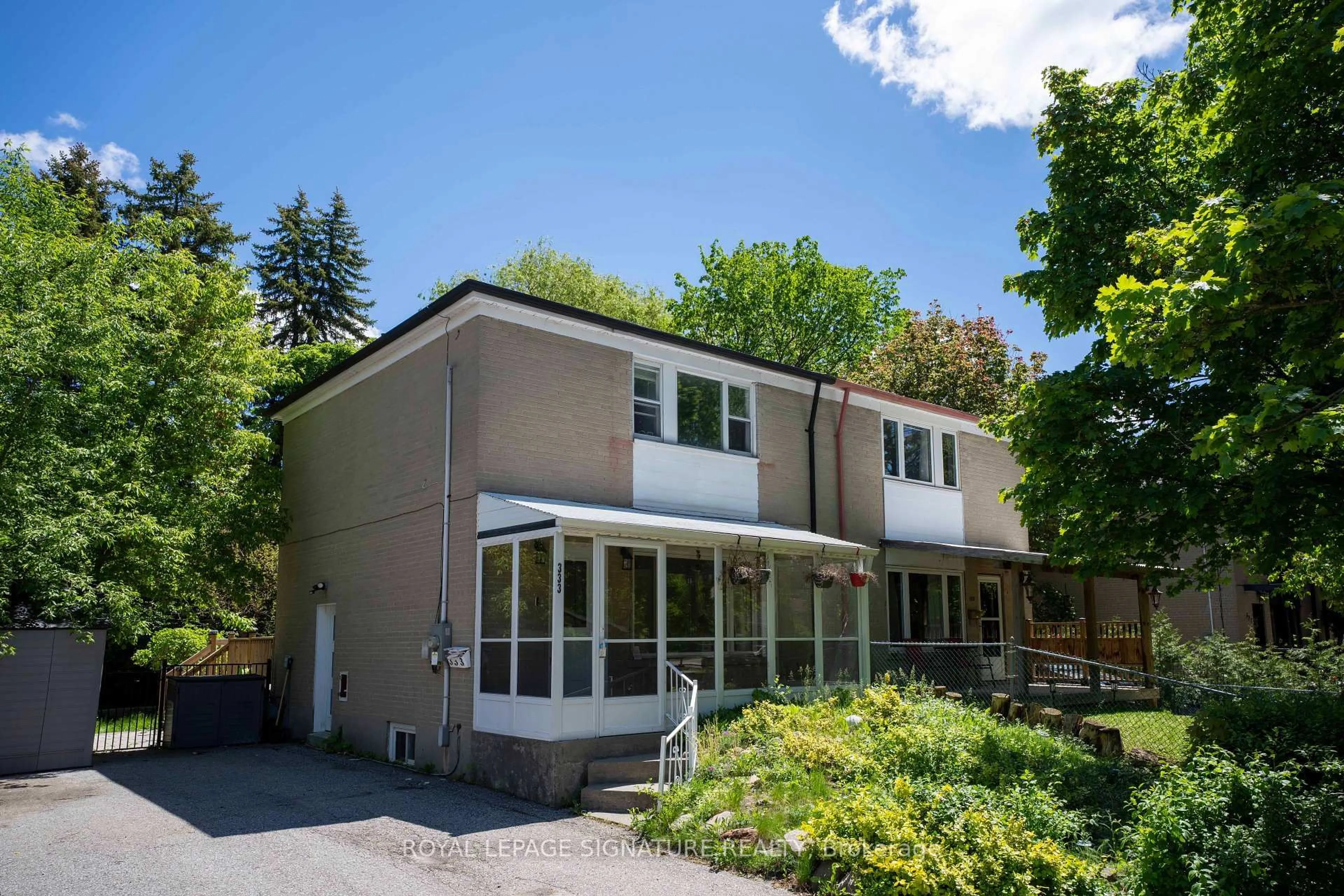 Unknown for 333 Neal Dr, Richmond Hill Ontario L4C 3L3