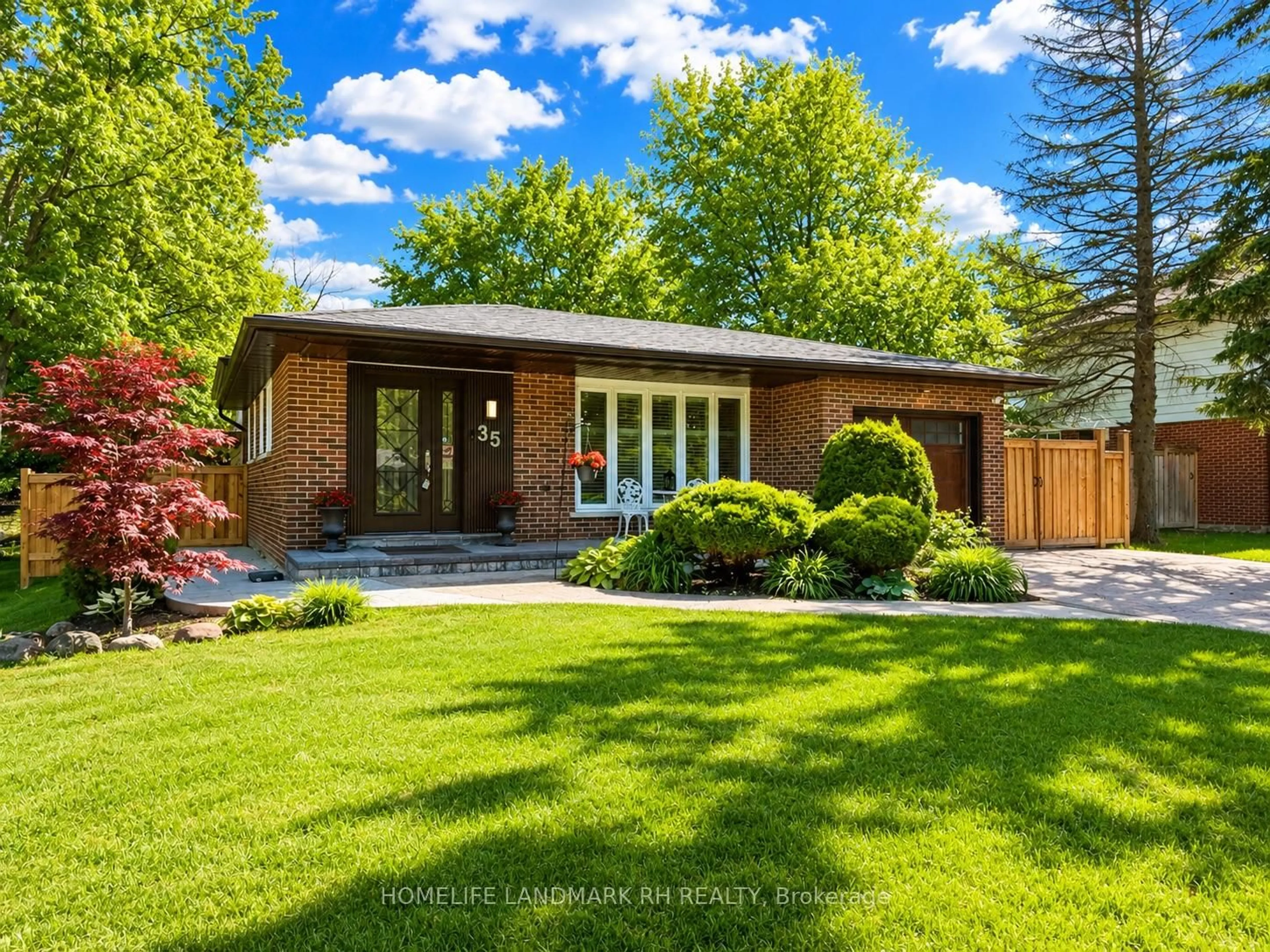 Home with brick exterior material, street for 35 Royal Orchard Blvd, Markham Ontario L3T 3C4
