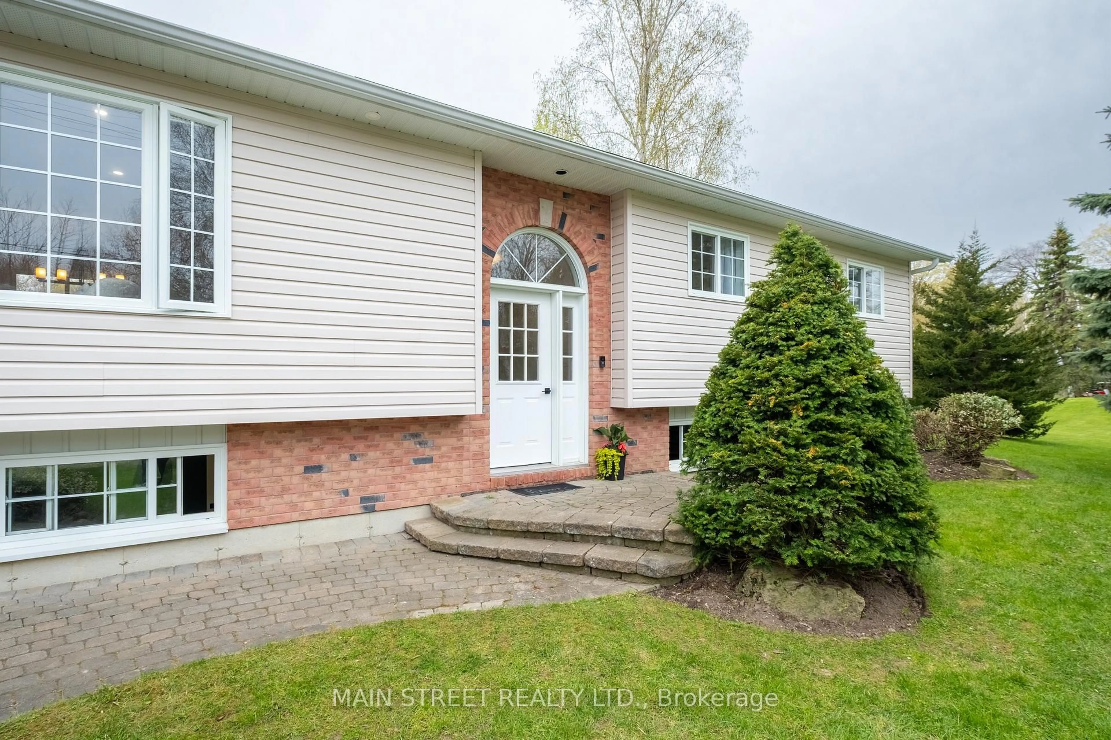 Unknown for 41 Bedford Rd, Georgina Ontario L0E 1R0