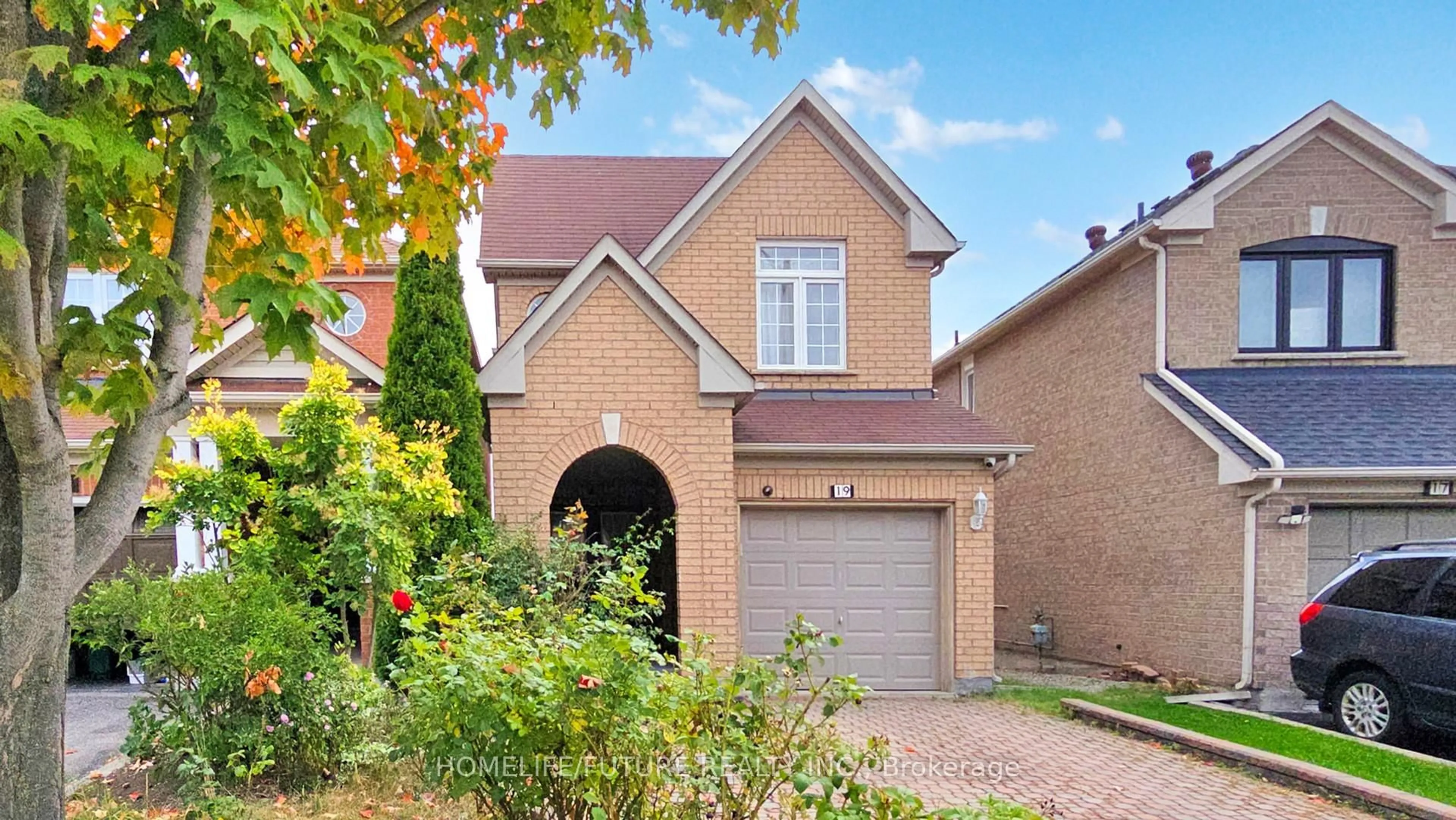 Home with brick exterior material, street for 19 Charles Brown Rd, Markham Ontario L3S 4T3